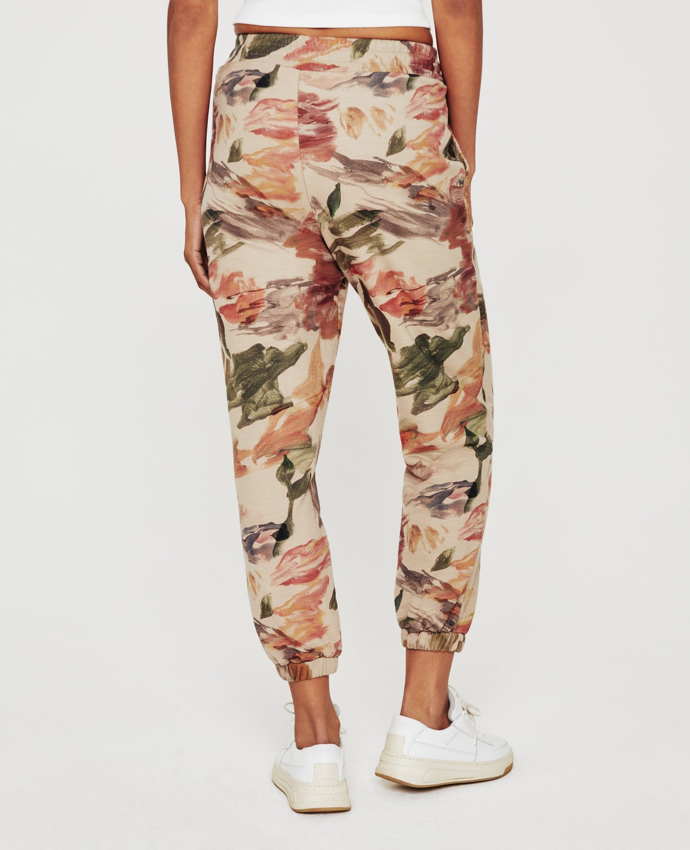 Nova Sweatpant Garden Camo Neutral Multi Womens Top Photo 6