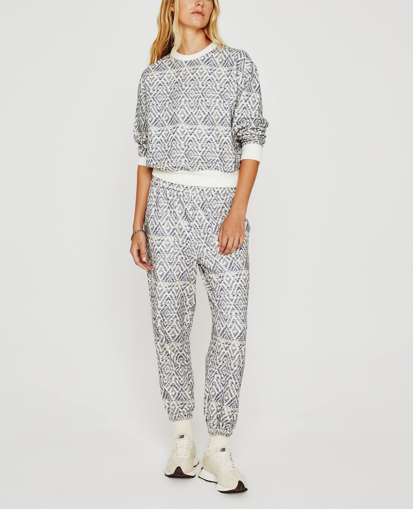 Nova Crew Diamond Chevron Blue Multi Womens Top Photo 2