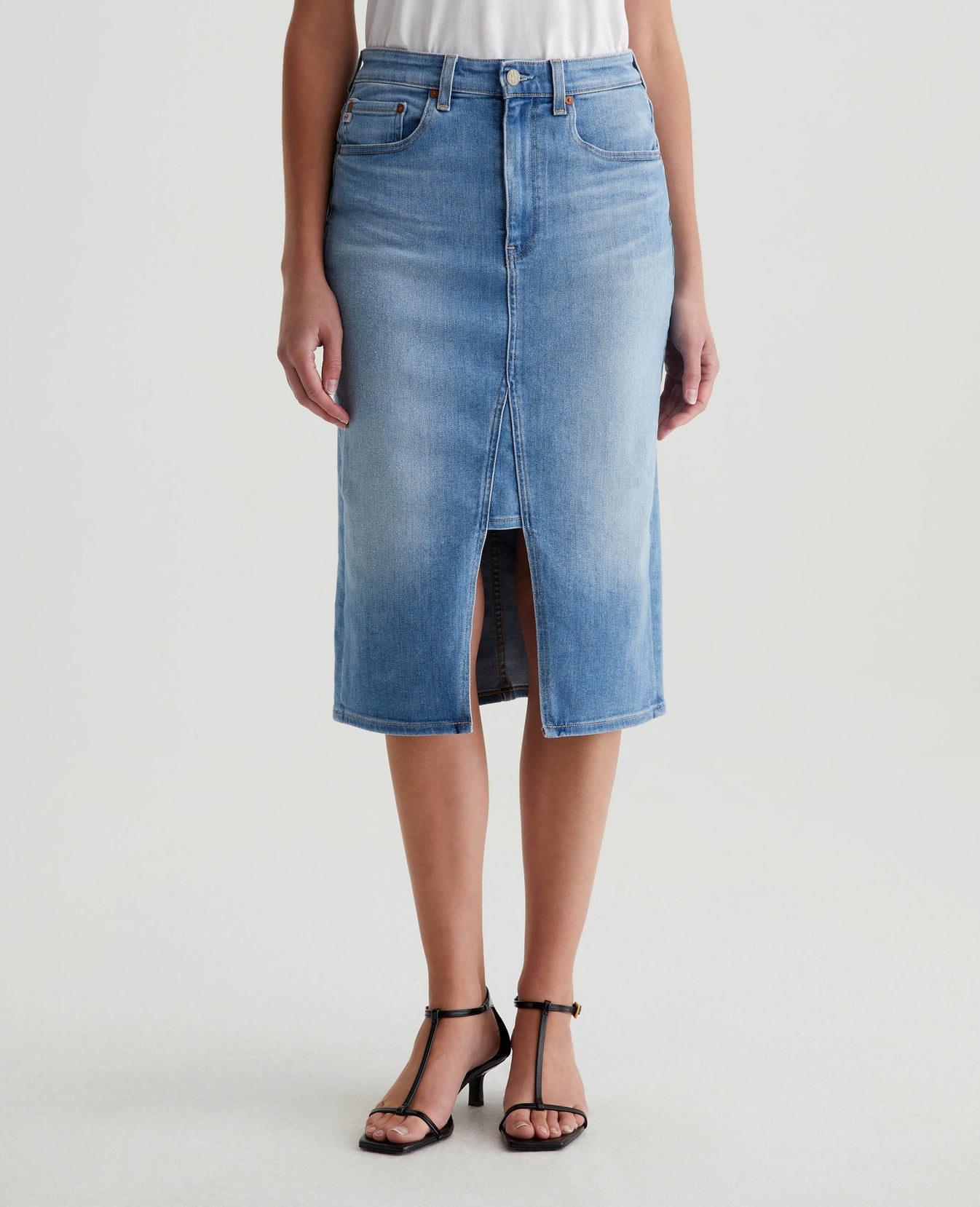 Haruko 22 Years Landmark Destructed Womens Bottom Photo 2