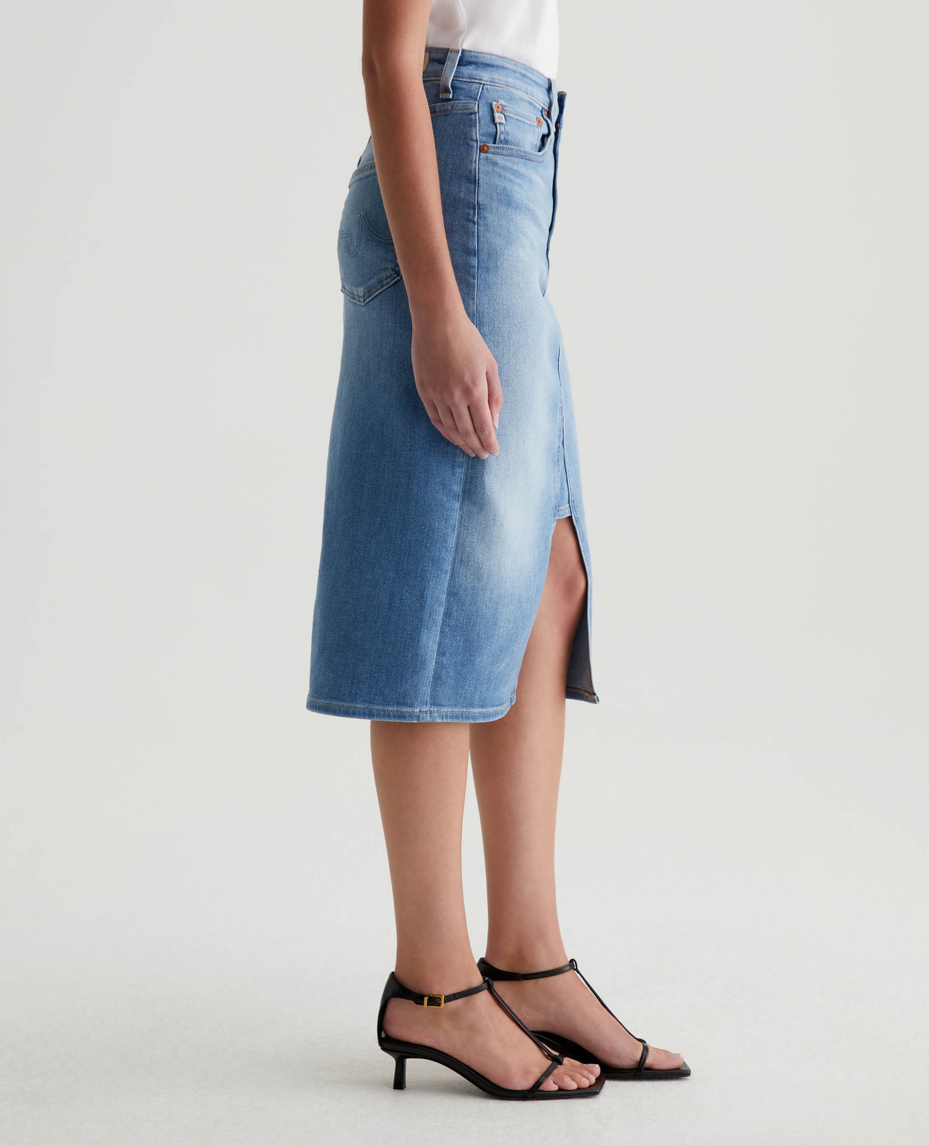 Haruko 22 Years Landmark Destructed Womens Bottom Photo 4