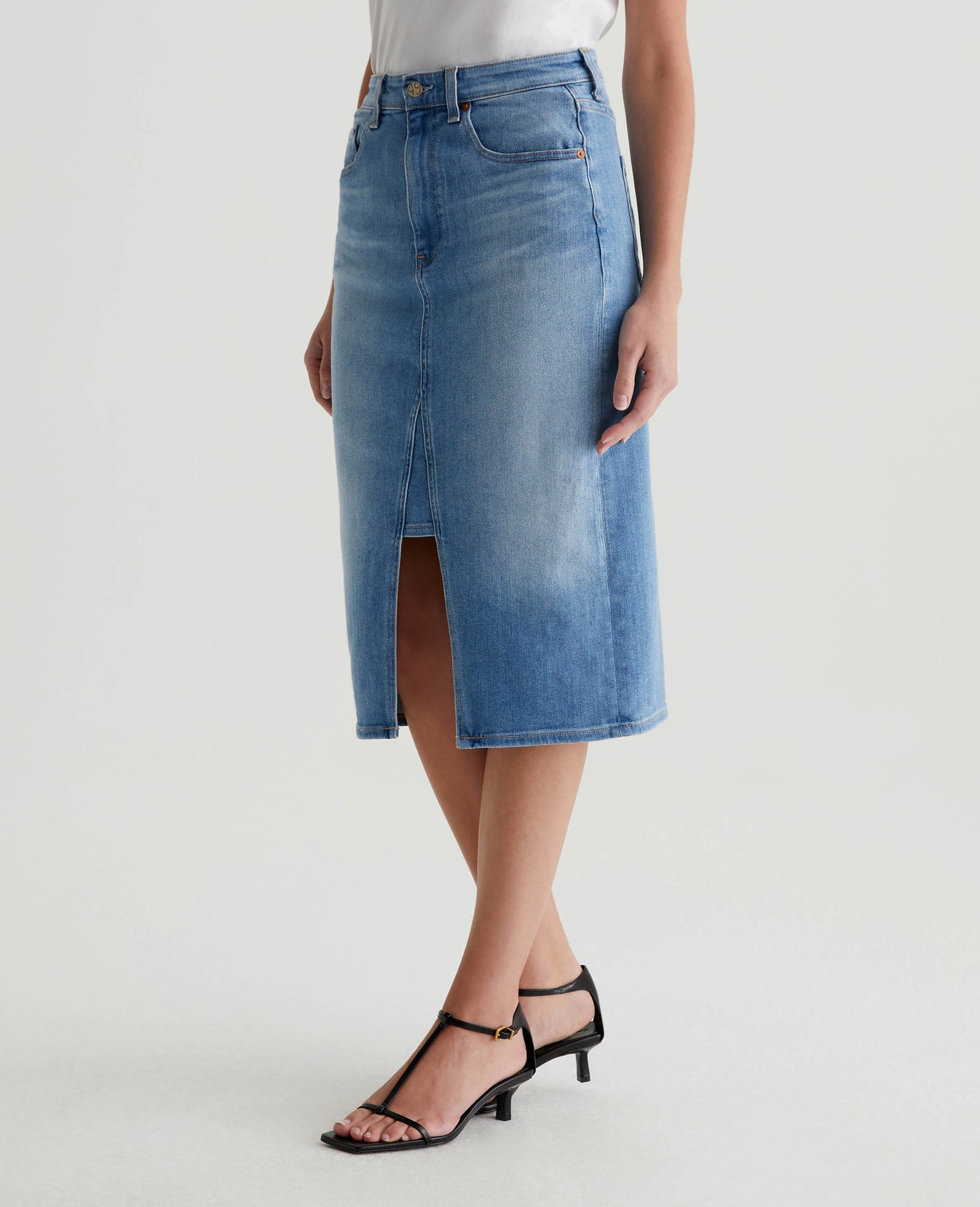 Haruko 22 Years Landmark Destructed Womens Bottom Photo 5