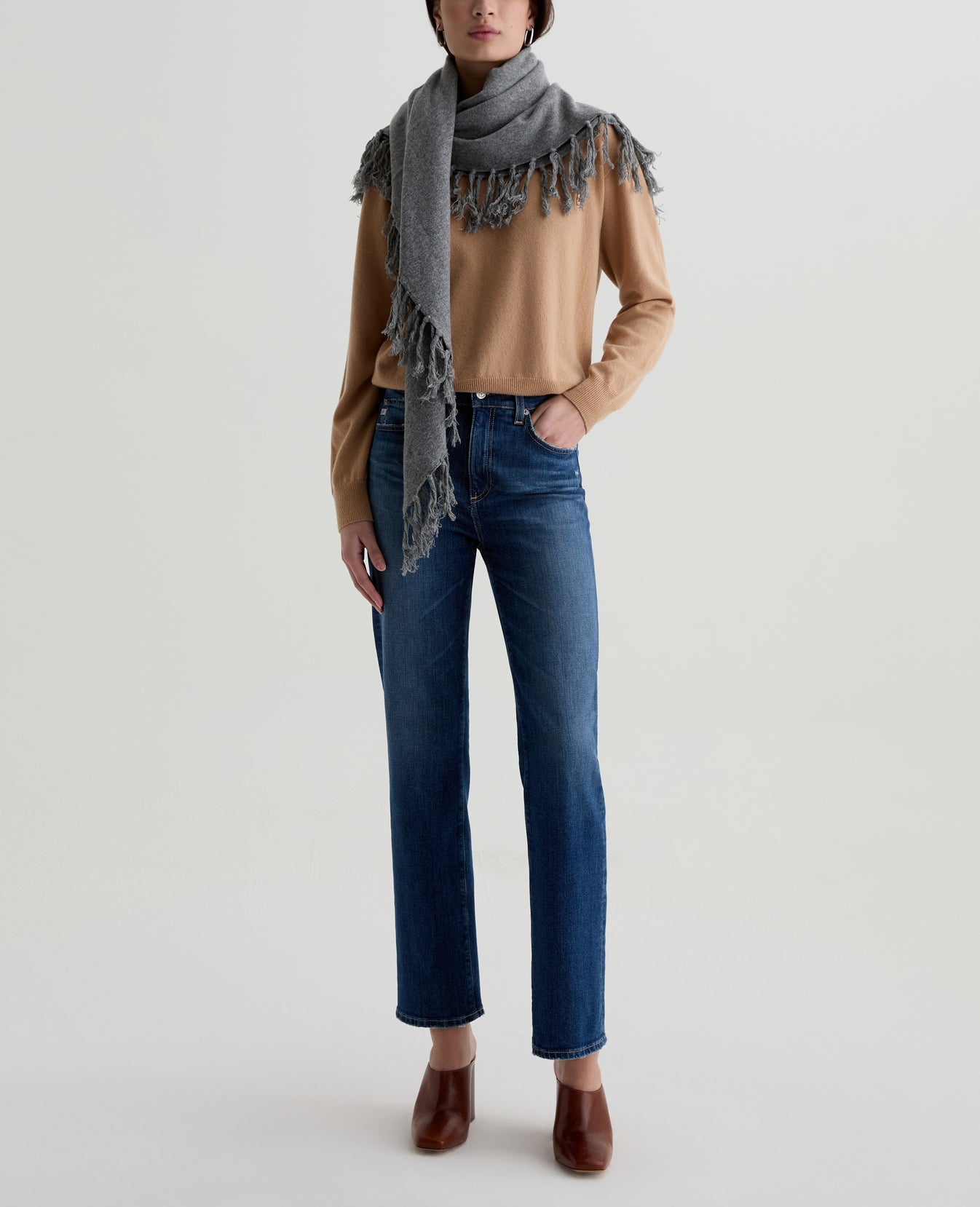 Arden Wrap Medium Heather Grey Photo 3