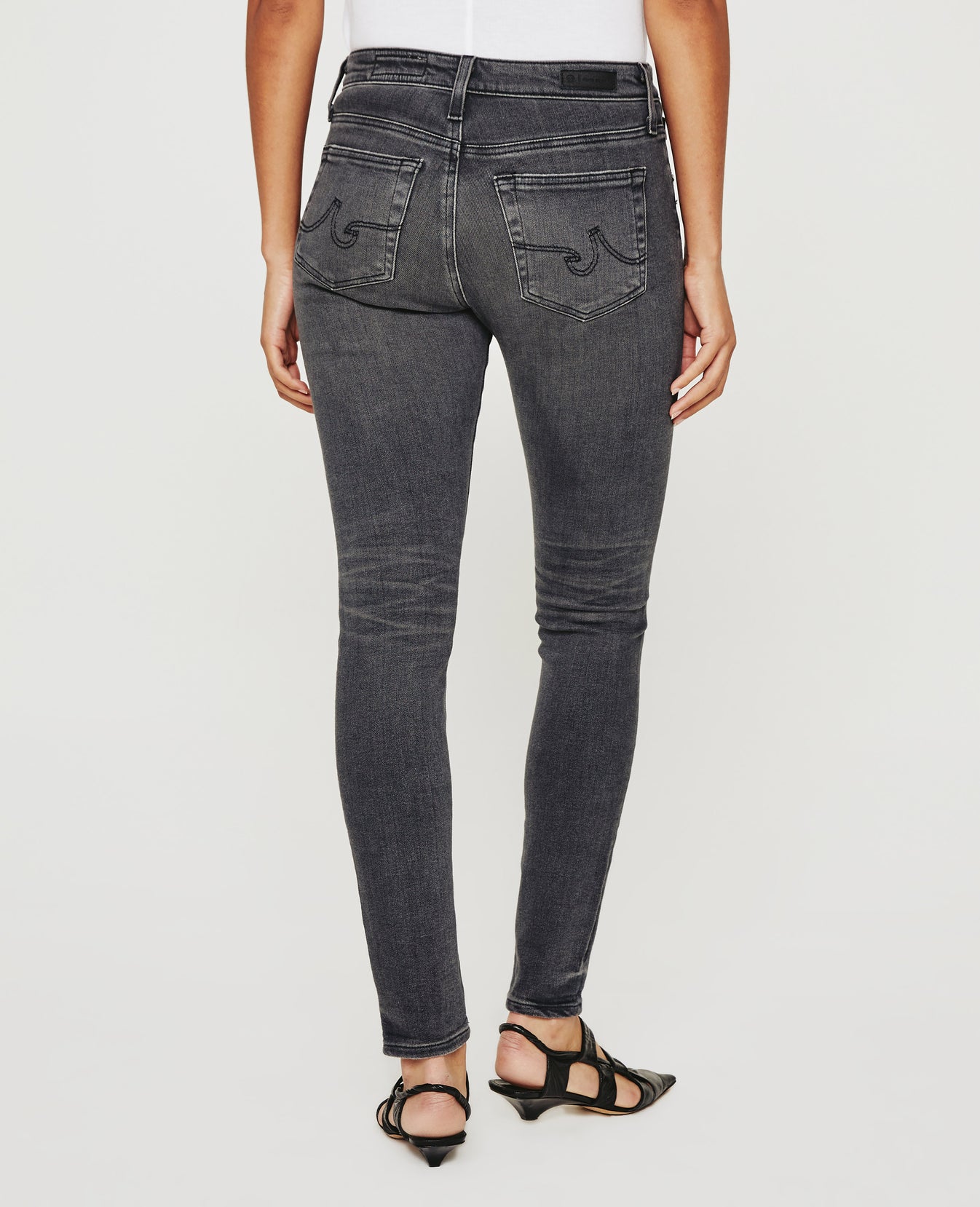 Farrah Skinny 12 Years Magnetic Womens Bottom Photo 6