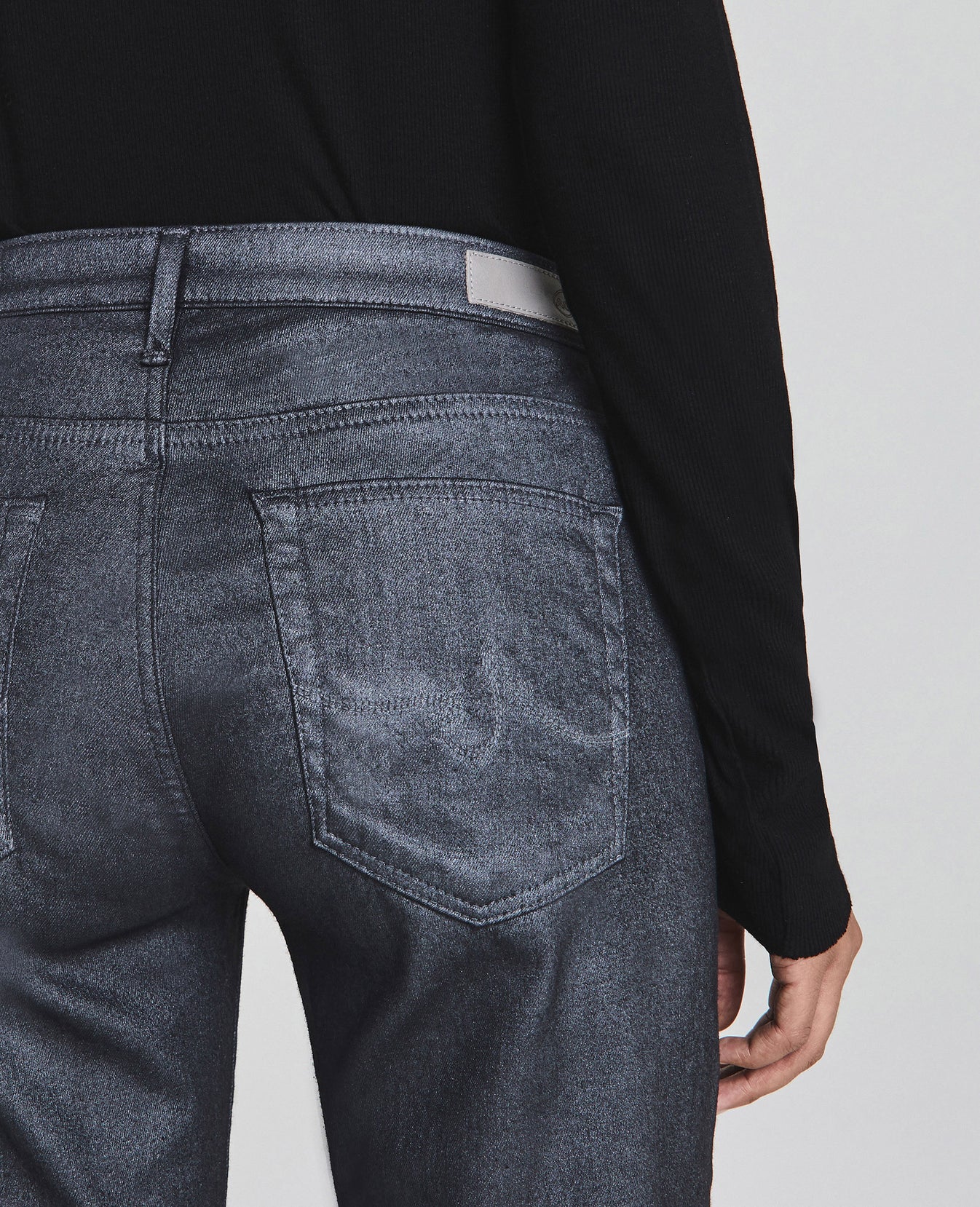 Prima Ankle Preserved Cigarette Ankle Women Bottoms Photo 4