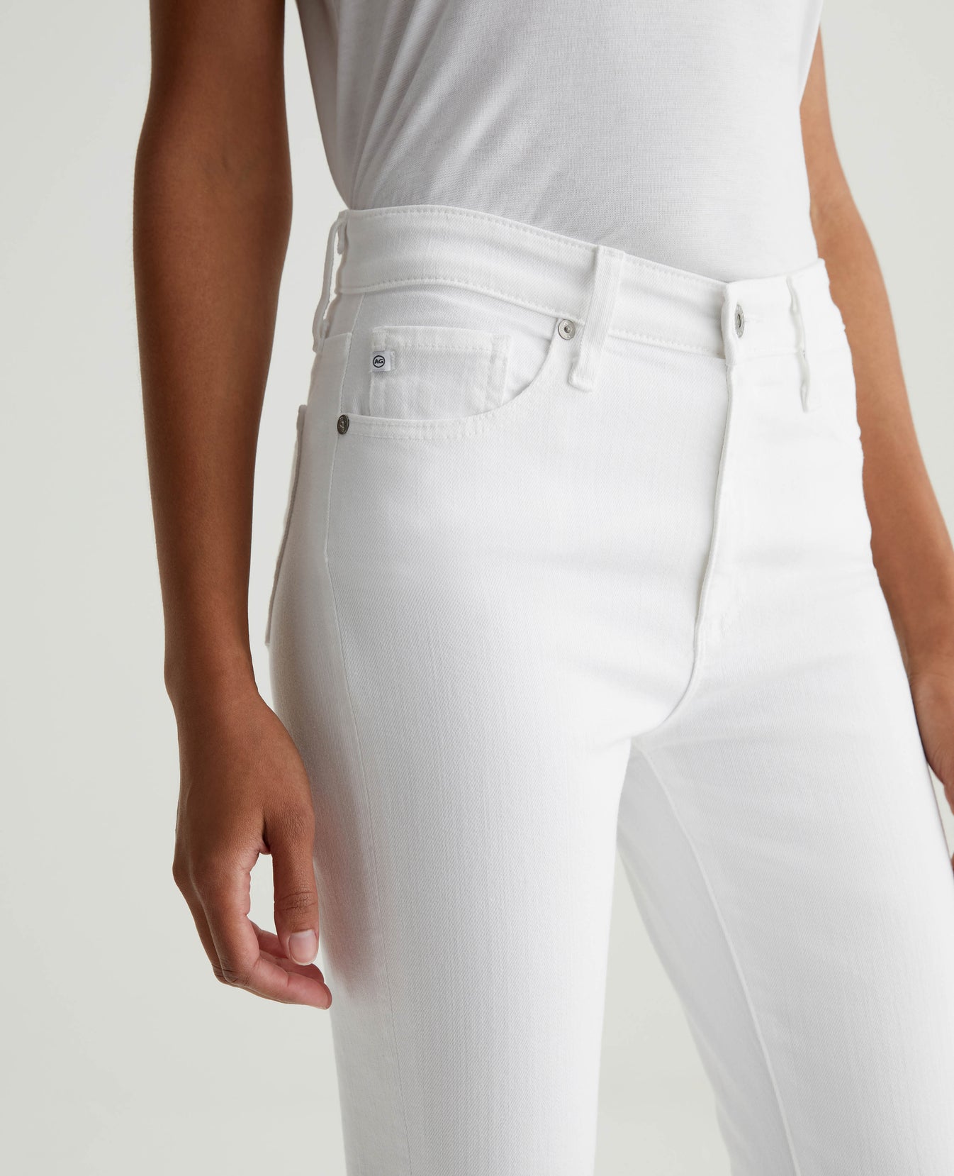 Mari White Womens Bottom Photo 3