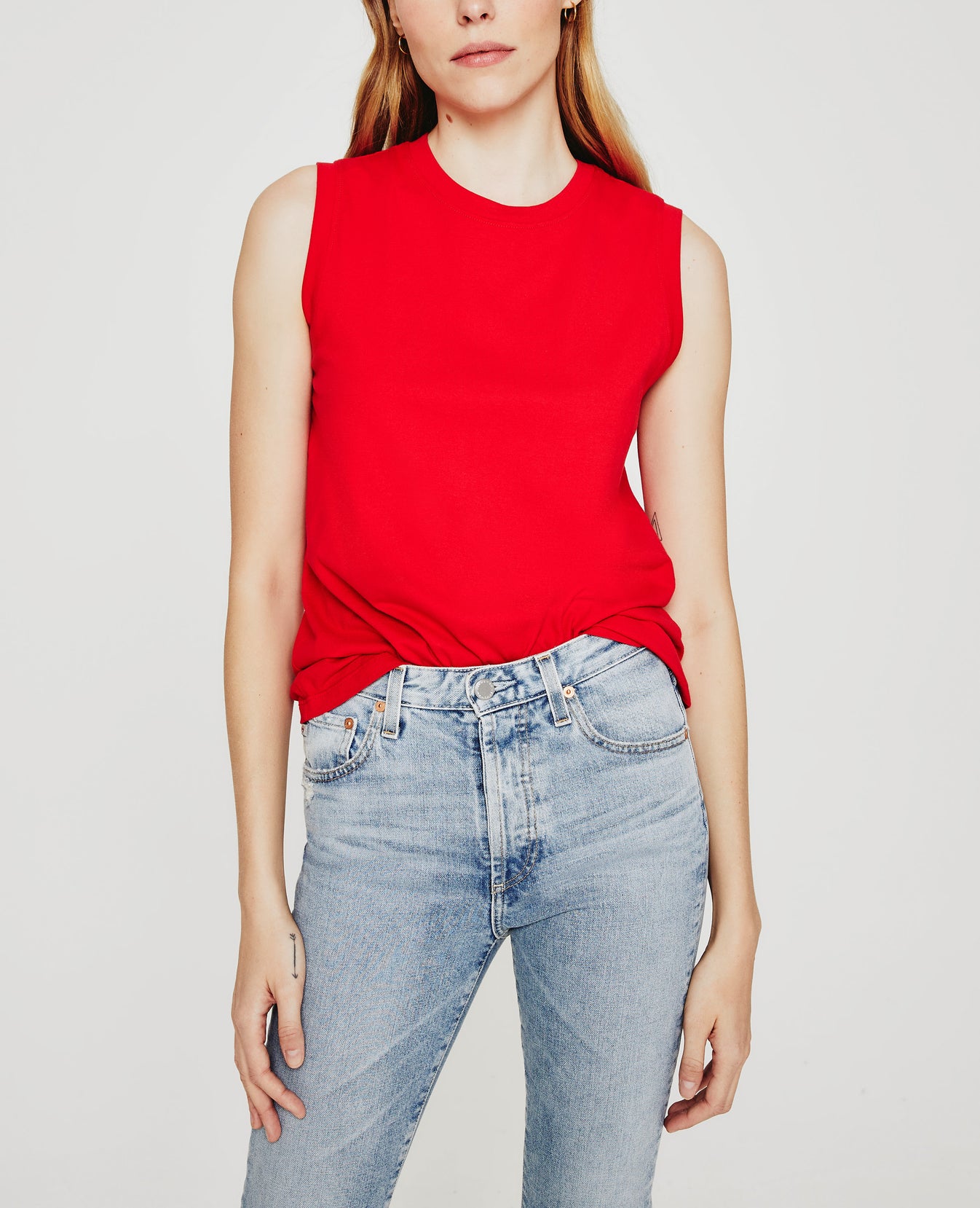 Jagger Muscle Tank True Red Womens Top Photo 1