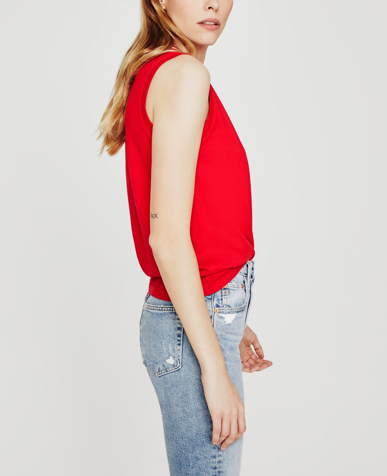 Jagger Muscle Tank True Red Womens Top Photo 2