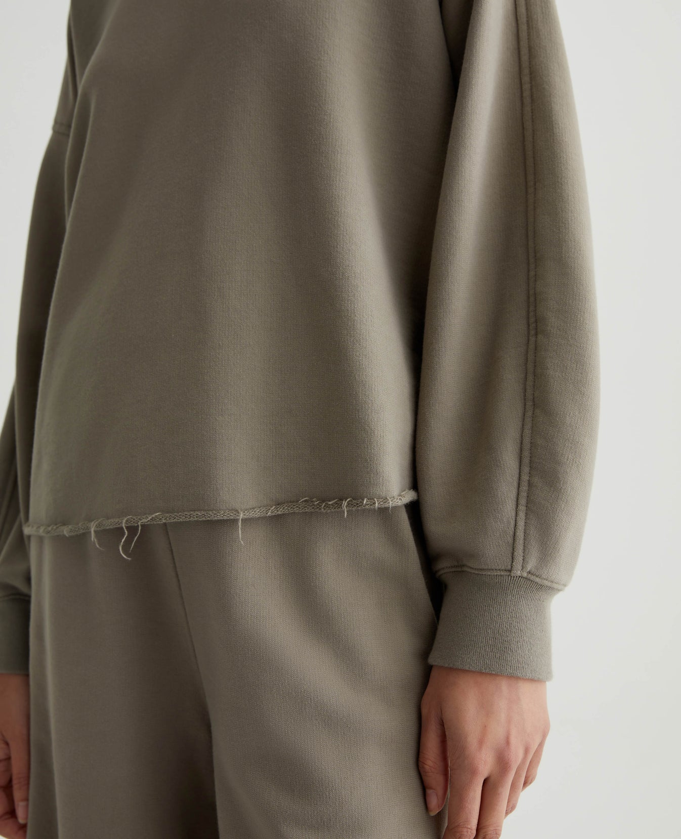 Willow Sweatshirt Dried Parsley Womens Top Photo 5