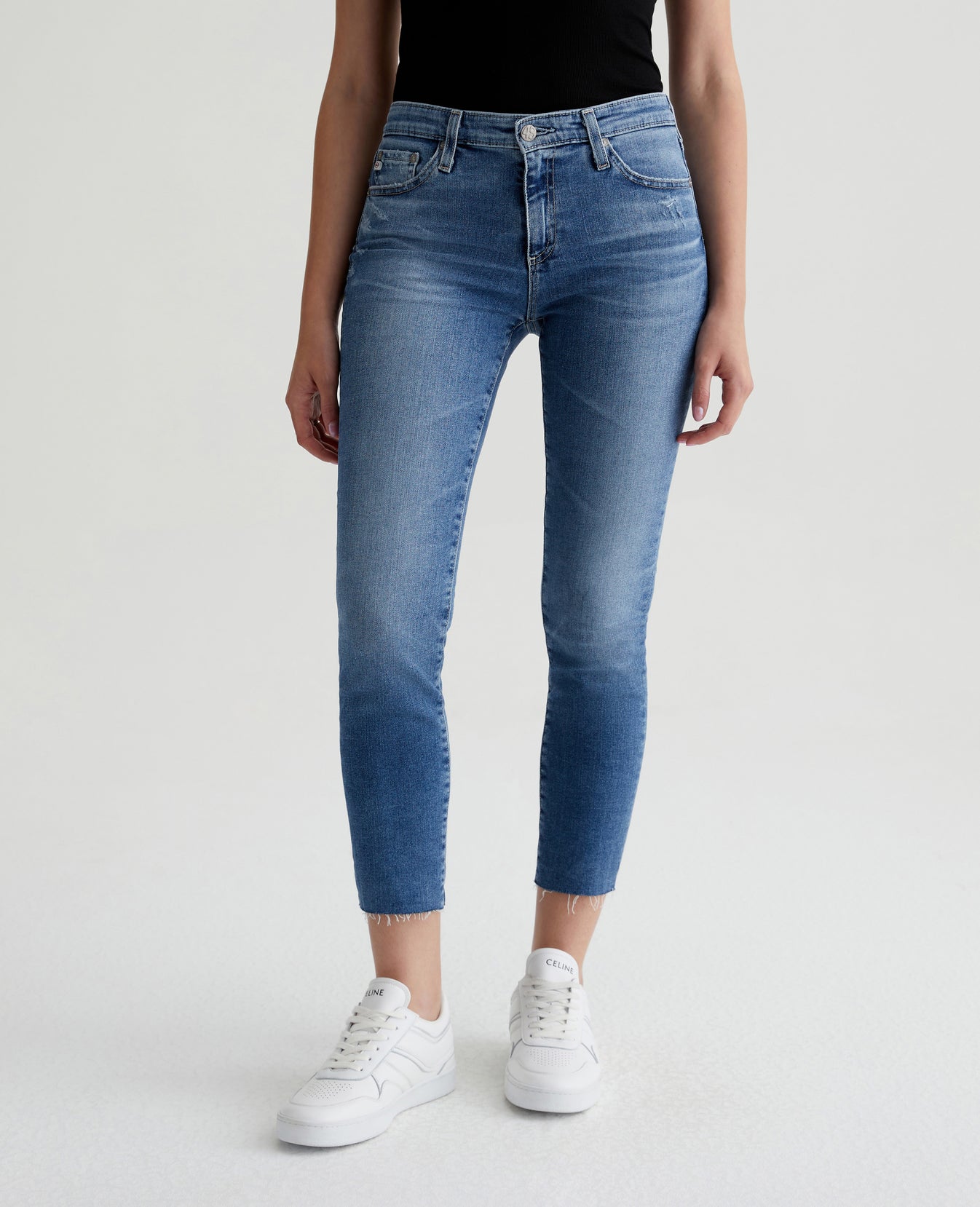 Prima Crop 18 Years Lakefront Womens Bottom Photo 2