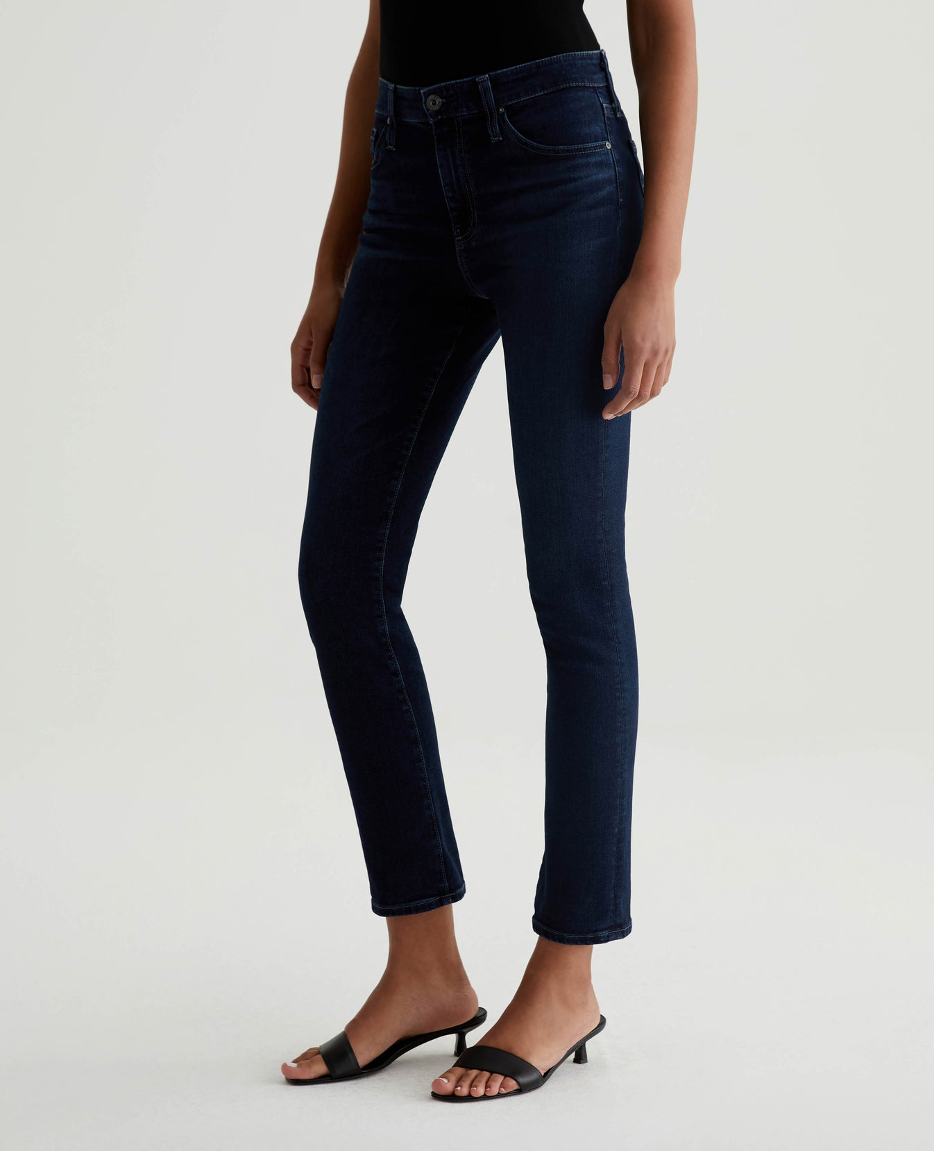 Mari Plaza Womens Bottom Photo 4