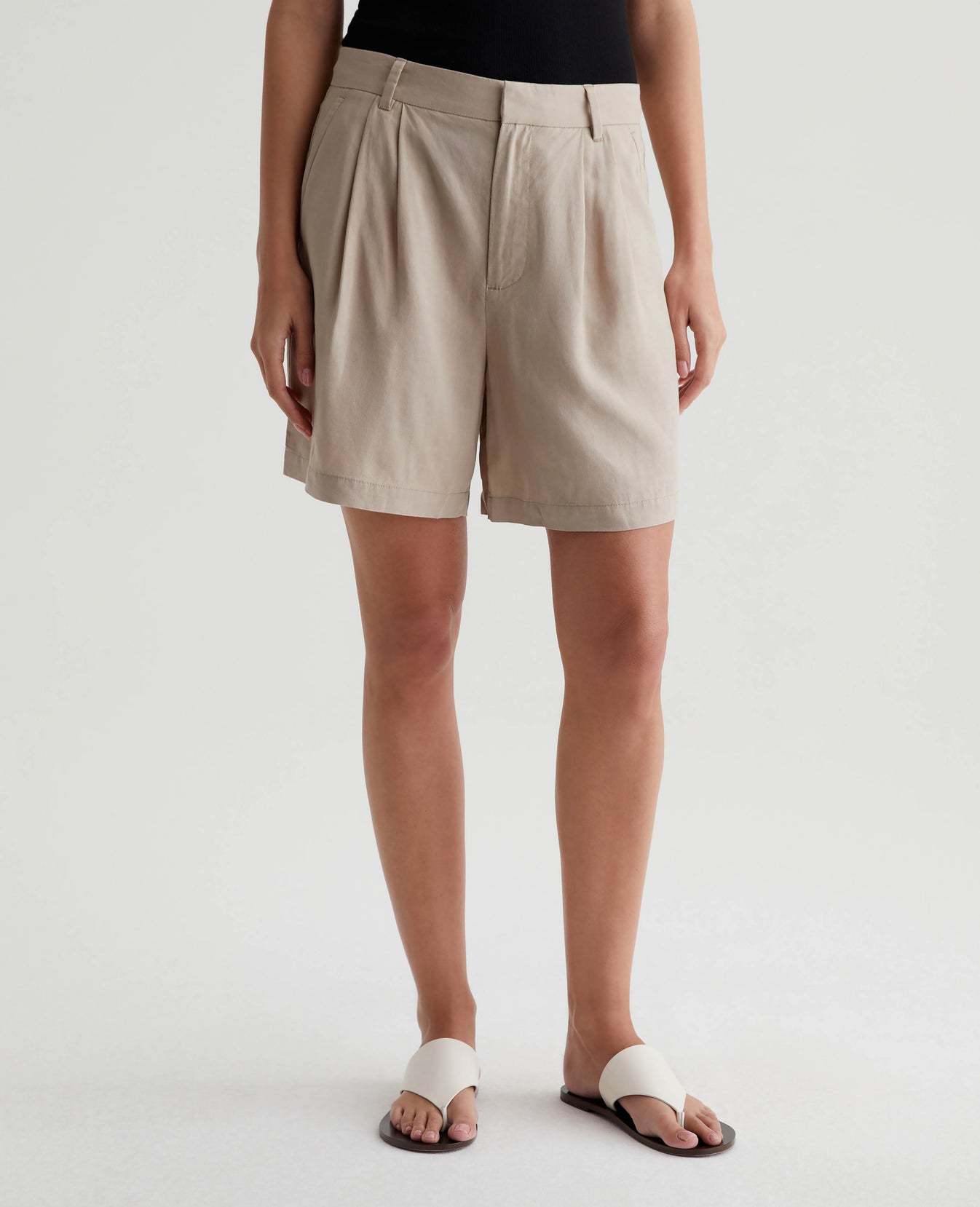 Sora Short Flax Womens Bottom Photo 2