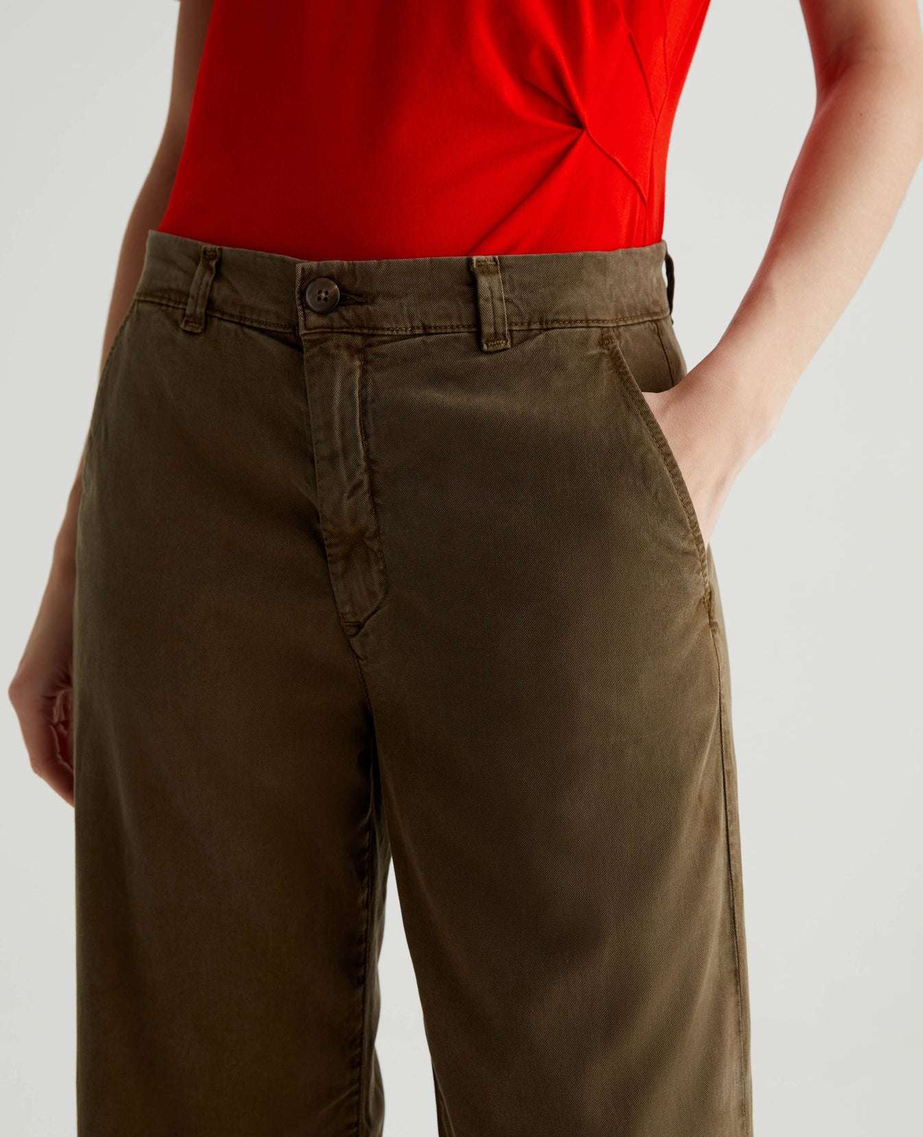 Caden Straight Sulfur Shady Moss Womens Bottom Photo 3