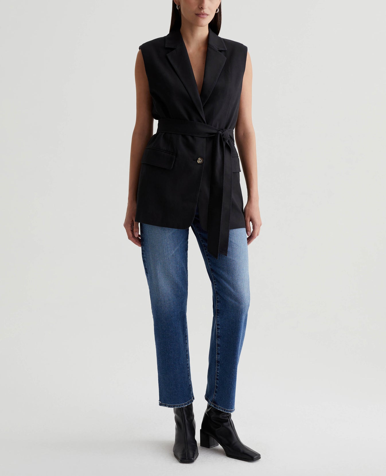 Savannah Blazer Super Black Womens Top Photo 2