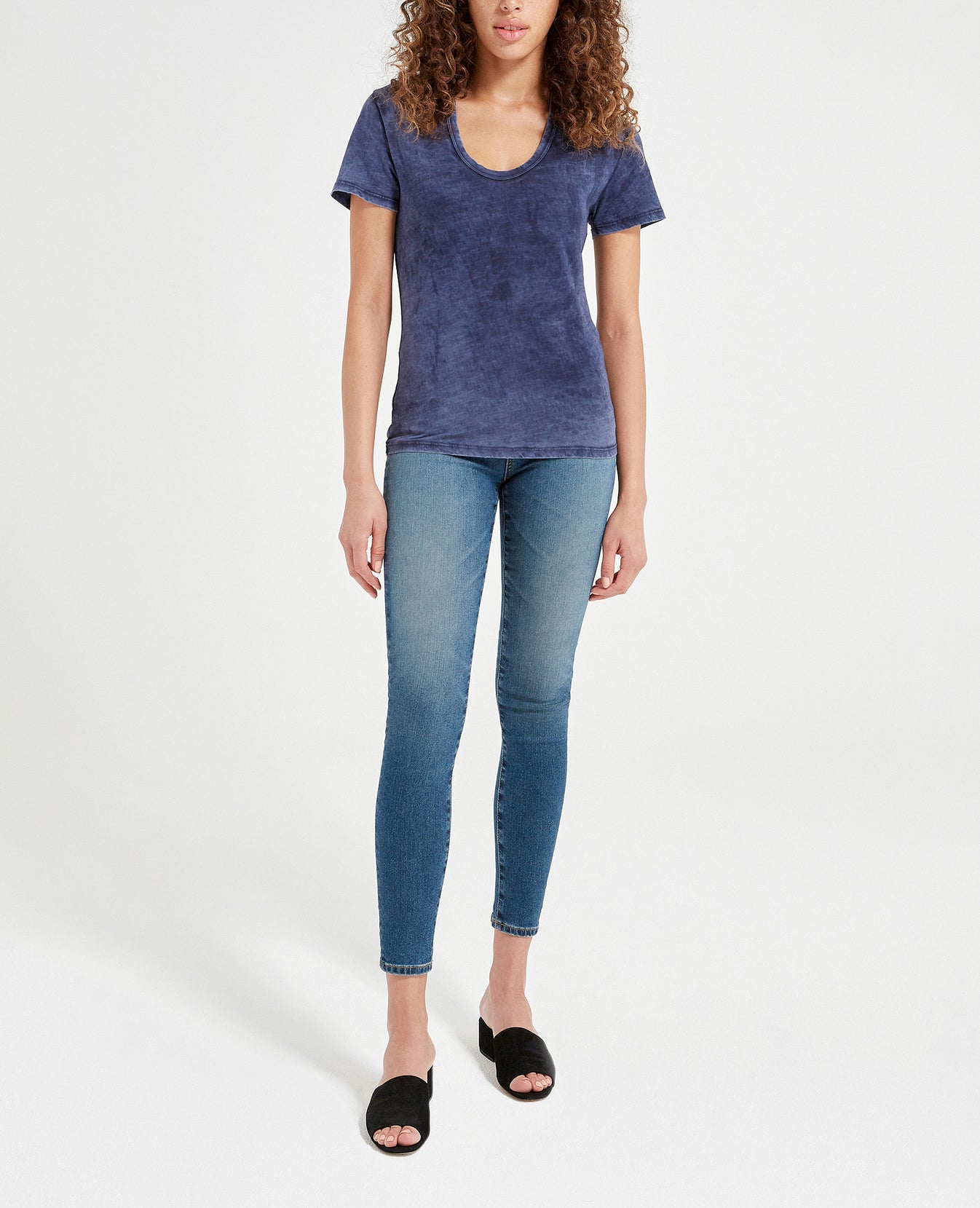 Henson Tee Sunbaked Indigo Ink Short Sleeve Tee Women Tops Photo 4