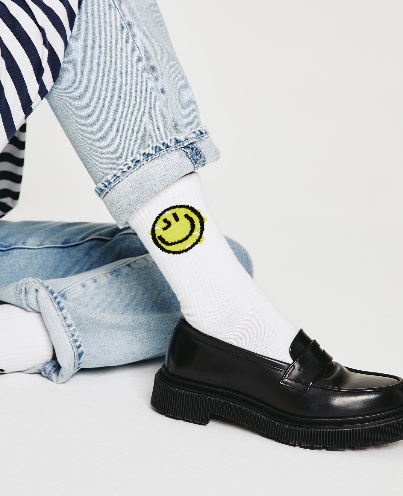 Ryland Sock All The Feels Smiley Face Accessory Photo 4