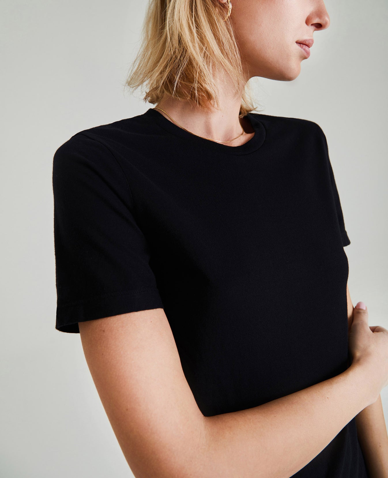 Gray Boy Tee True Black Slim Crew Neck Women Tops Photo 4