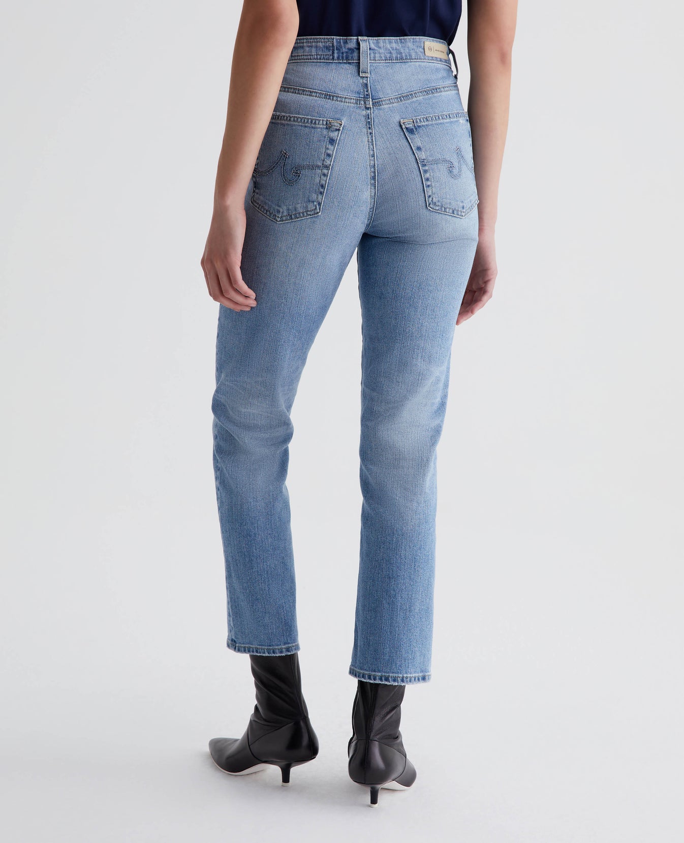 Saige Crop 22 Years Whisper Womens Bottom Photo 6