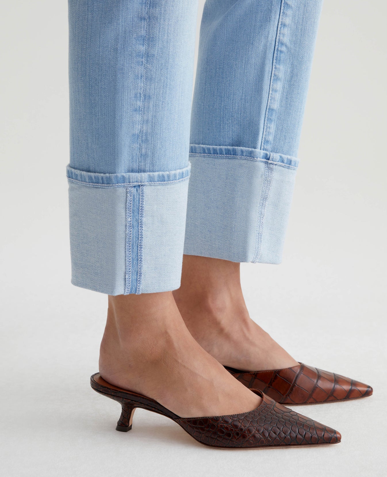 Saige Crop 24 Years Sunkissed Womens Bottom Photo 5