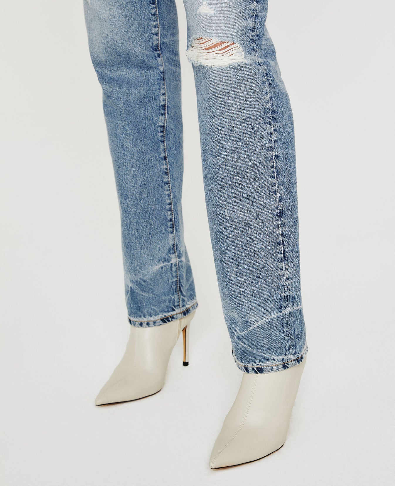 Alexxis 24 Years A-List Vintage Straight Women Bottoms Photo 5