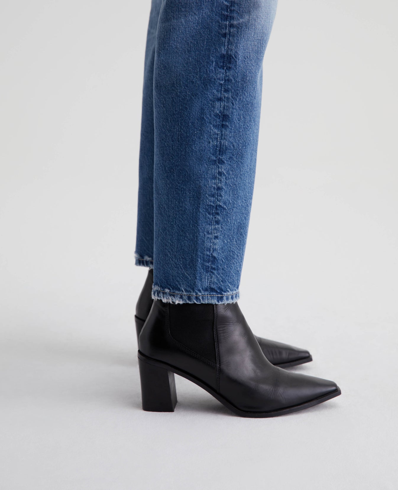 Rian 15 Years Restart Womens Bottom Photo 5