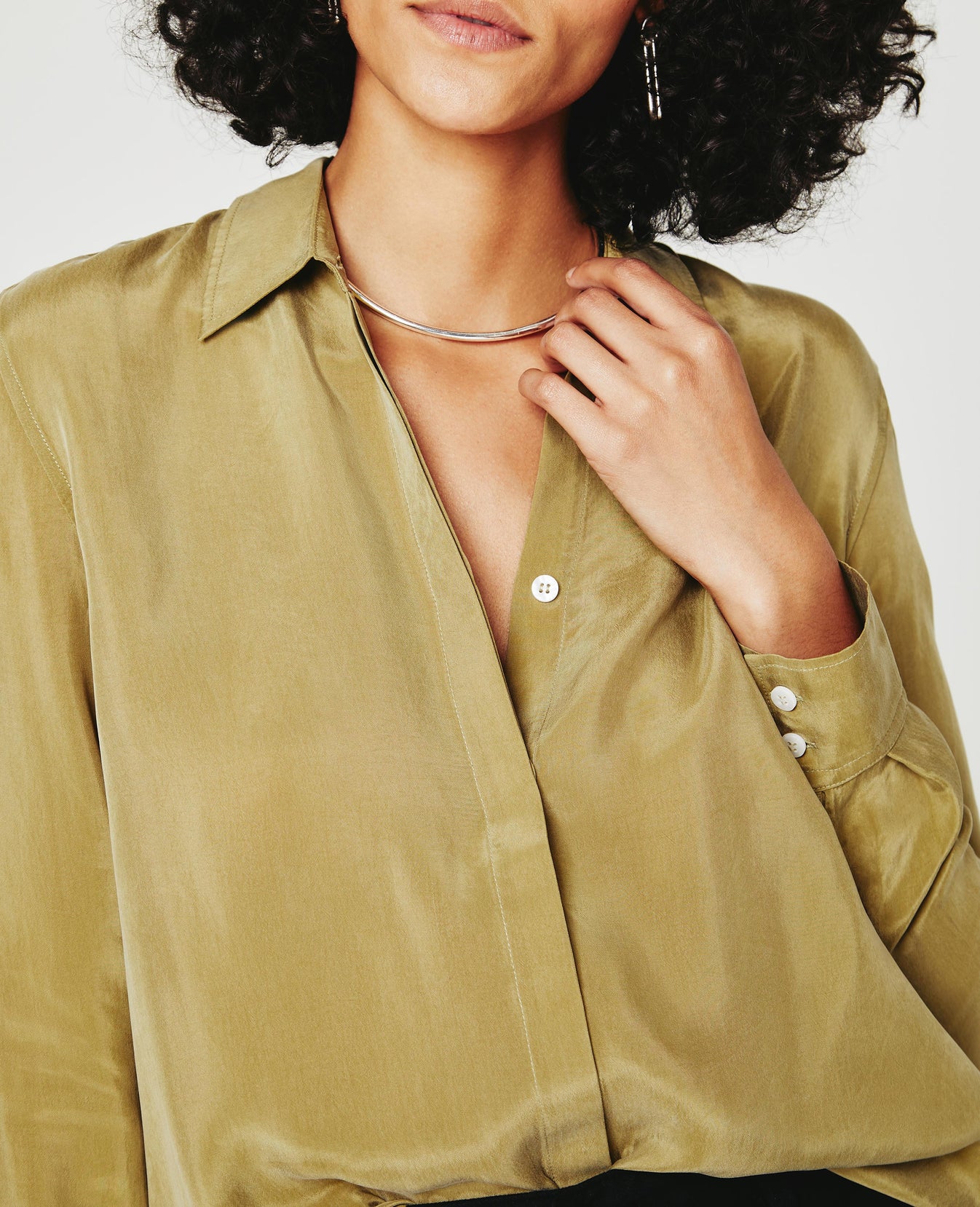 Shiela Urban Moss Classic Button Up Shirt Women Tops Photo 3