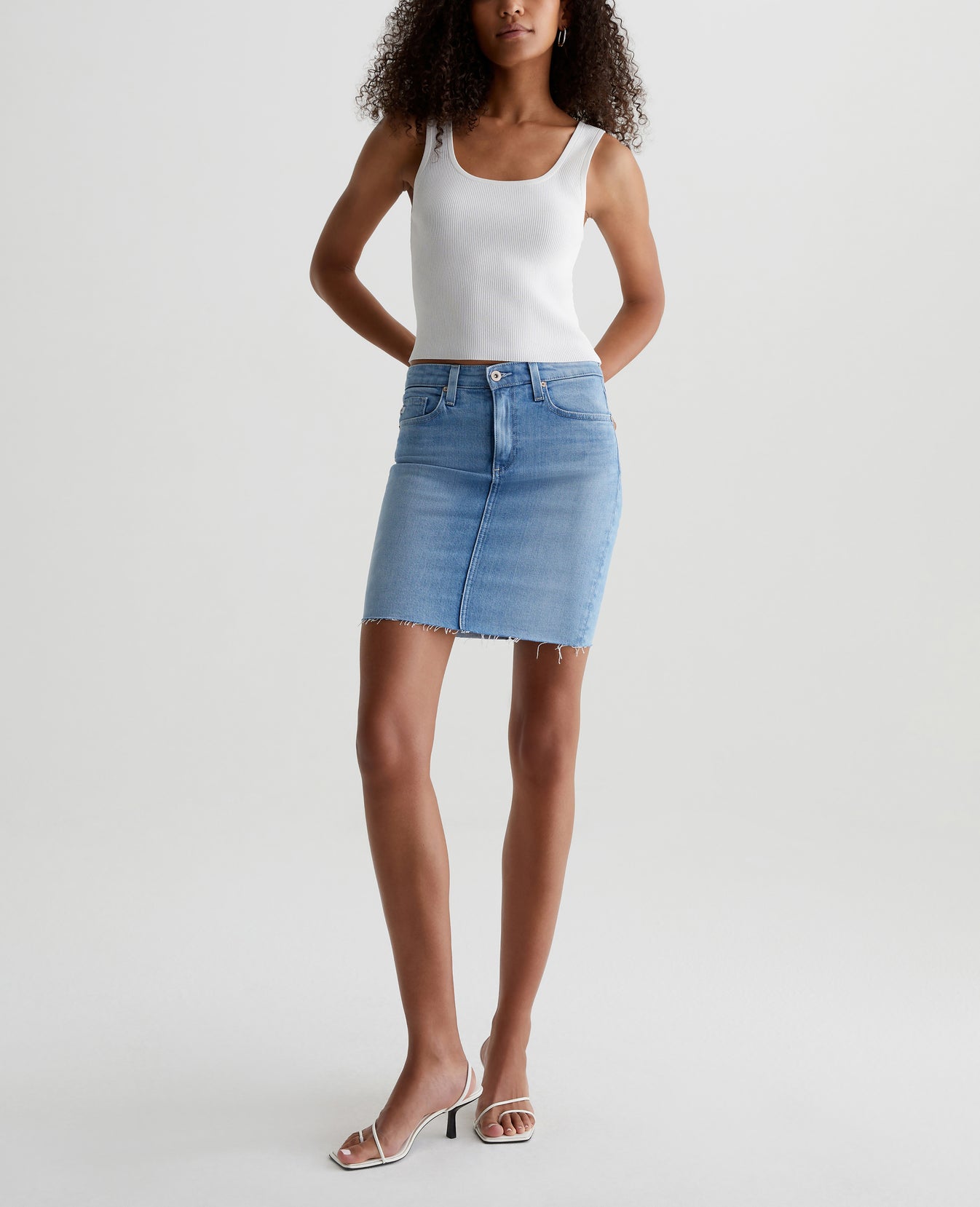 Yuri Tank Powder Womens Top Photo 4