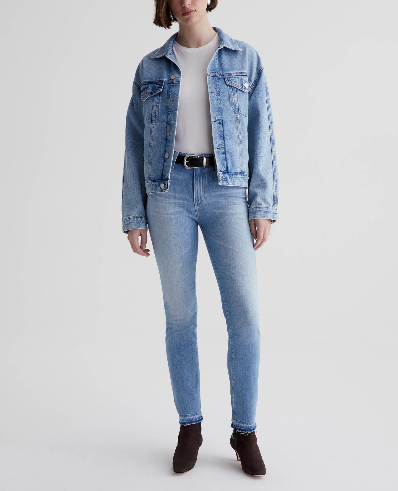 Ena Crew Ex-White Womens Top Photo 4