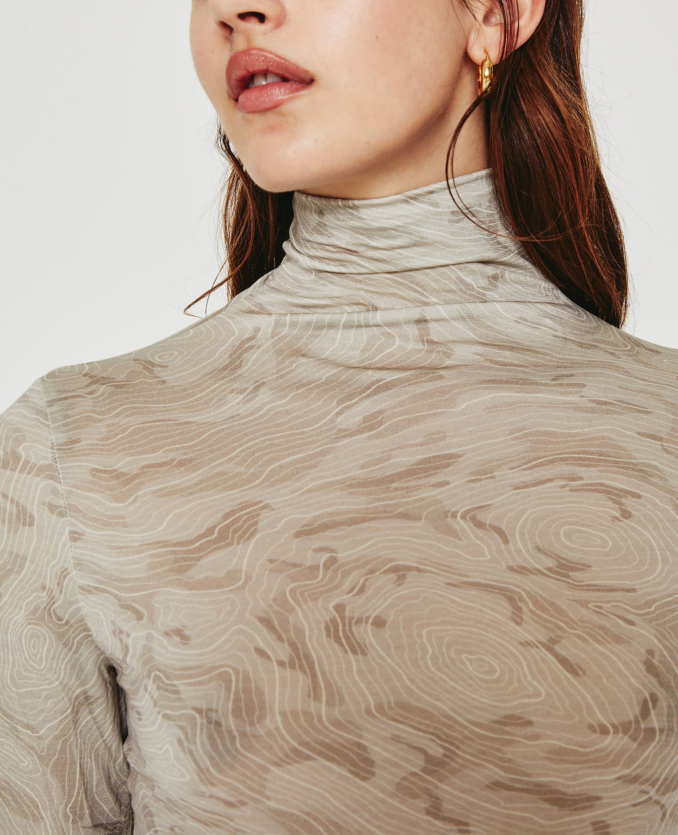 Chels Turtleneck Radio Map Netural Multi Womens Top Photo 2