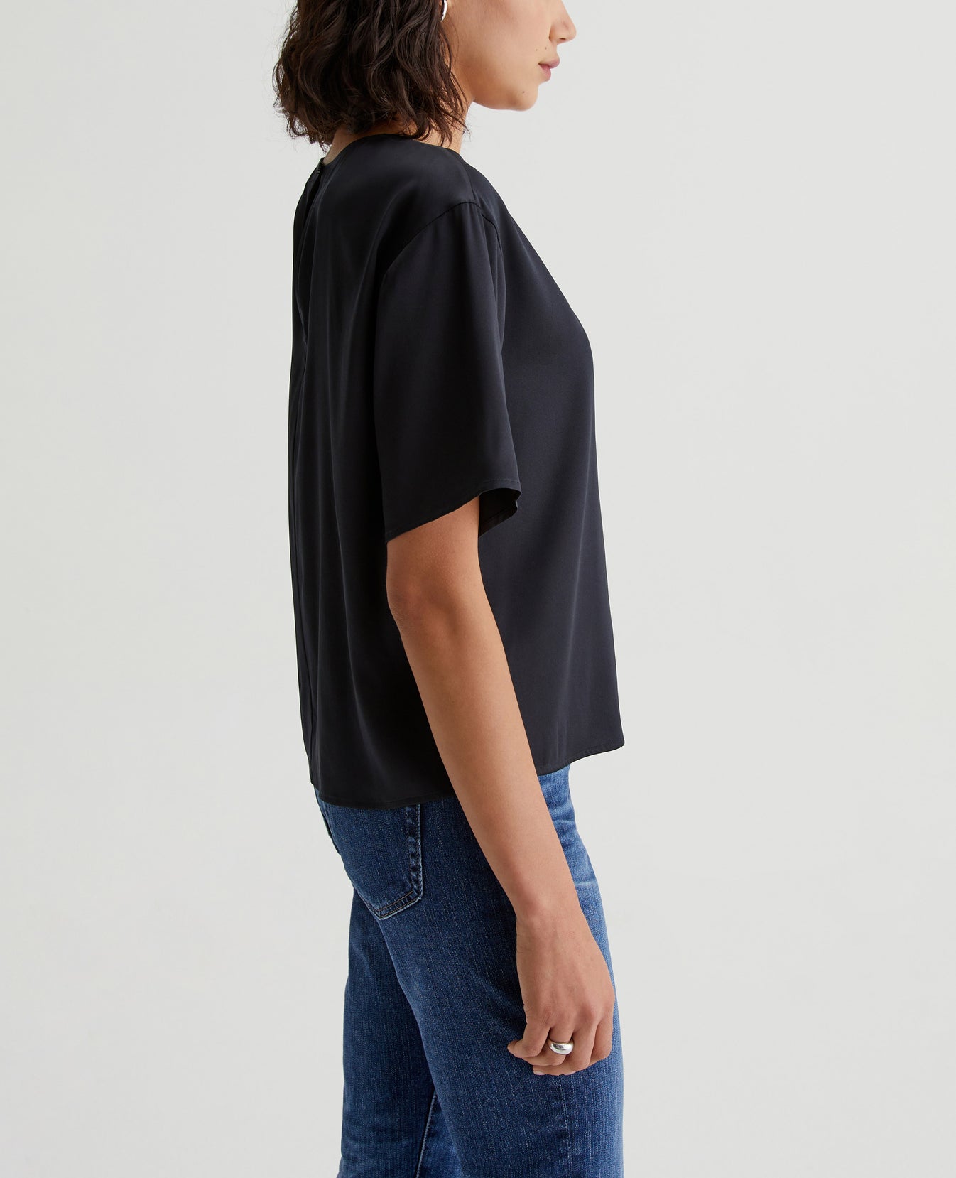 Womens Nari True Black Womens Top Photo 4