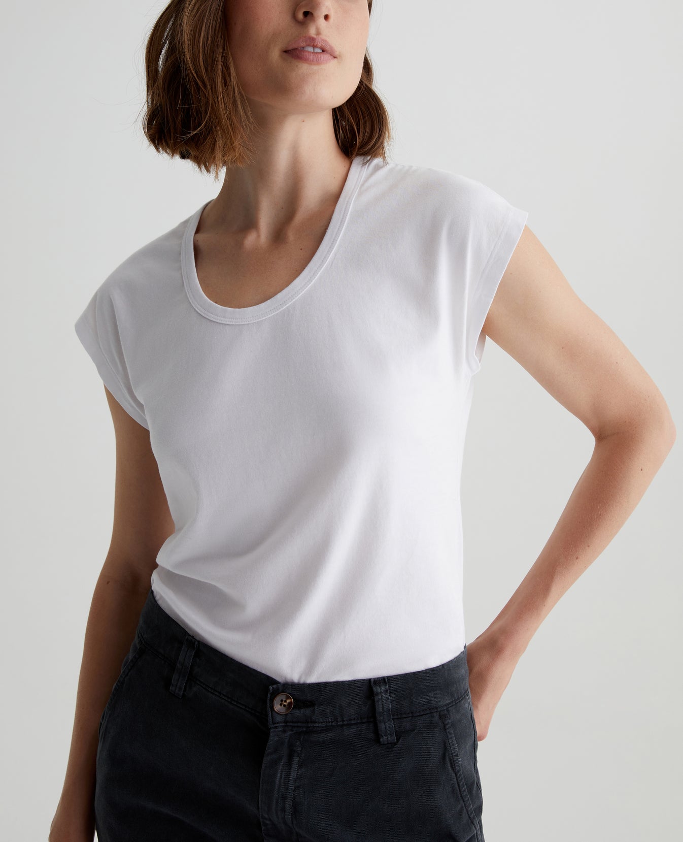 Vintage Willa Scoop True White Womens Top Photo 2