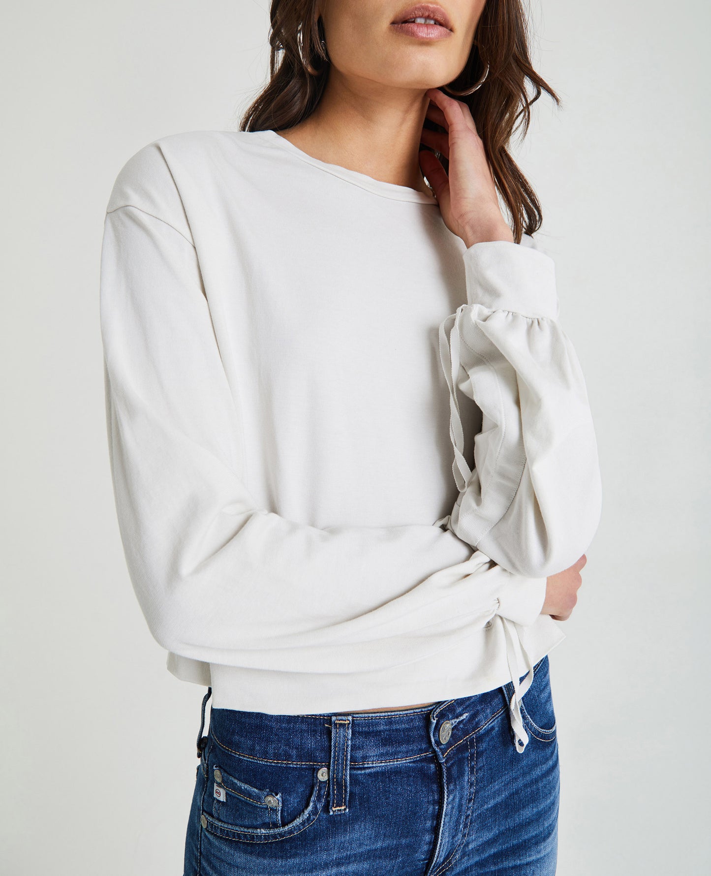 Farrow Sweatshirt Ivory Dust Drawcord Sleeve Sweatshirt Women Tops Photo 1