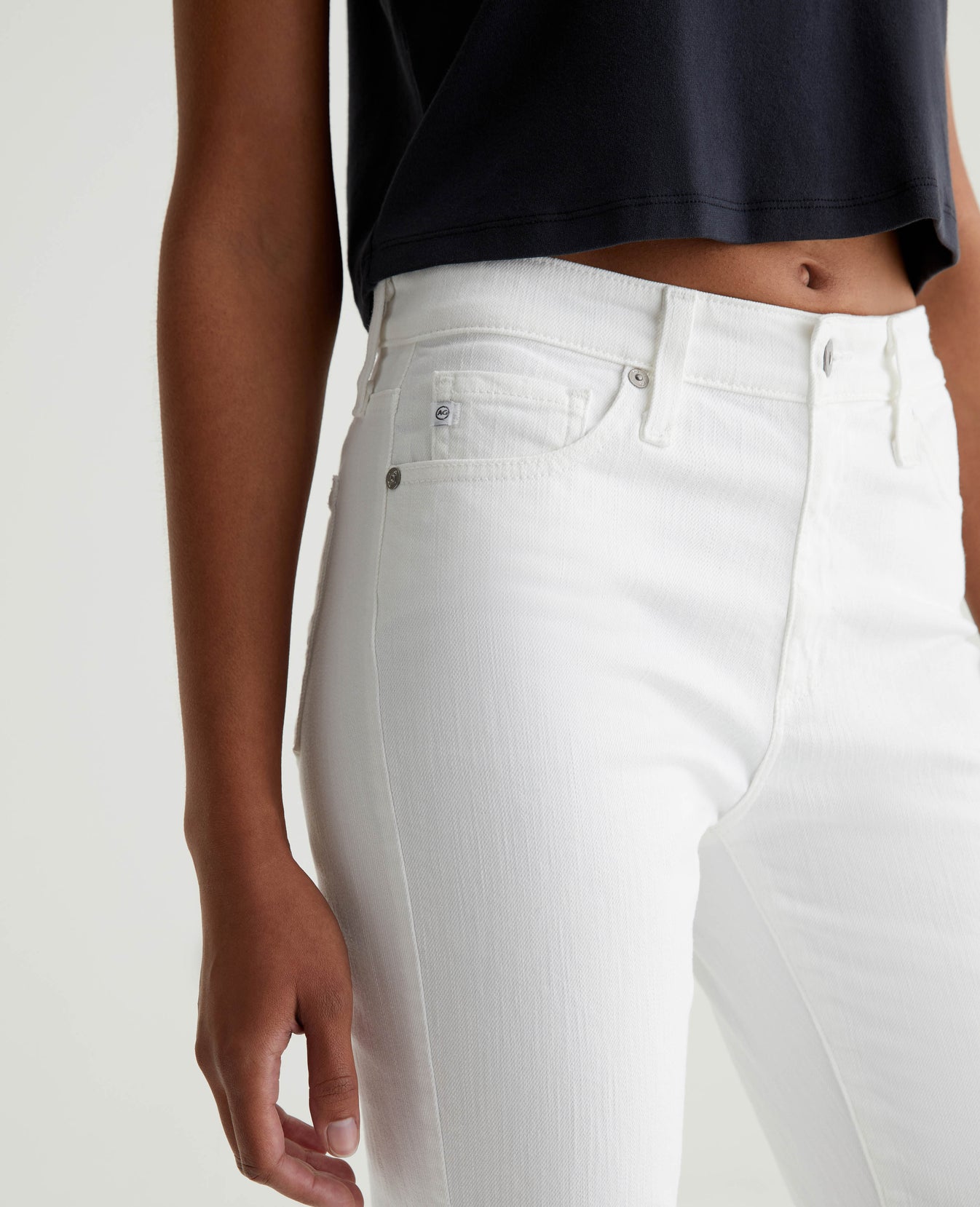 Mari White Womens Bottom Photo 3