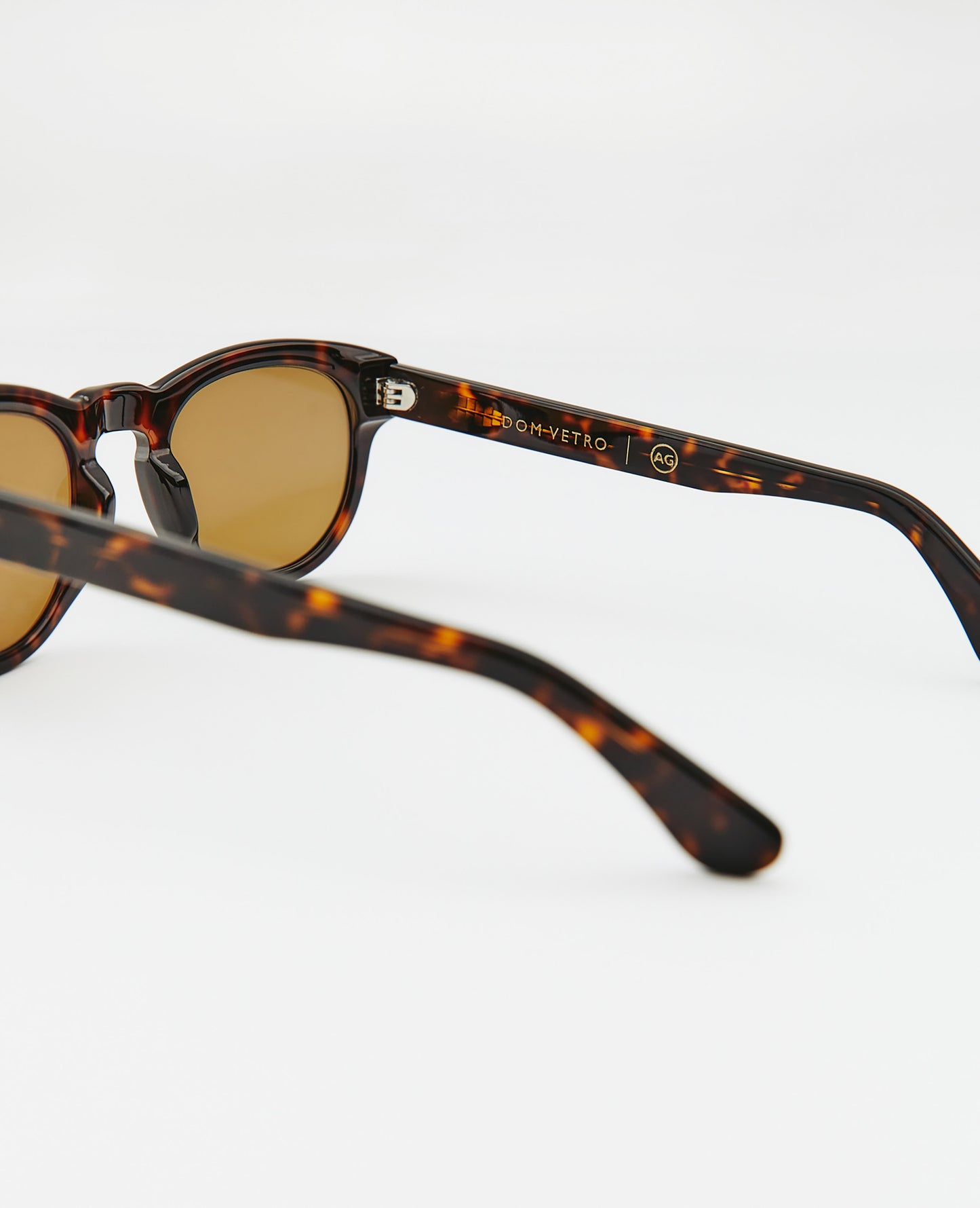 Primo Sunglasses Polar Mineral Glass-Brown AG x Dom Vetro Accessory Accessory Photo 2