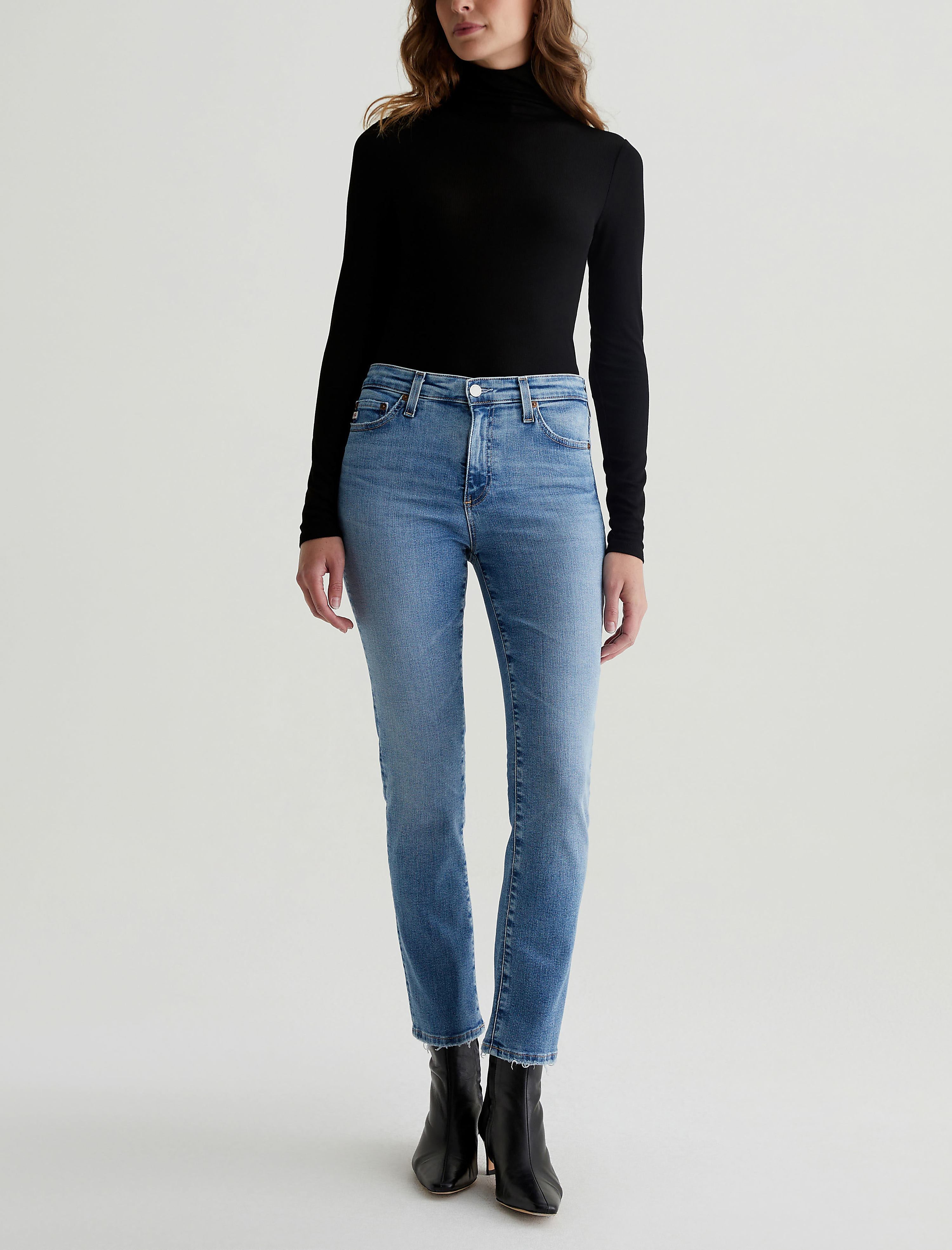 Mari Crop 18 Years Avalon Mid-Rise Slim Straight Women Bottom Photo 1