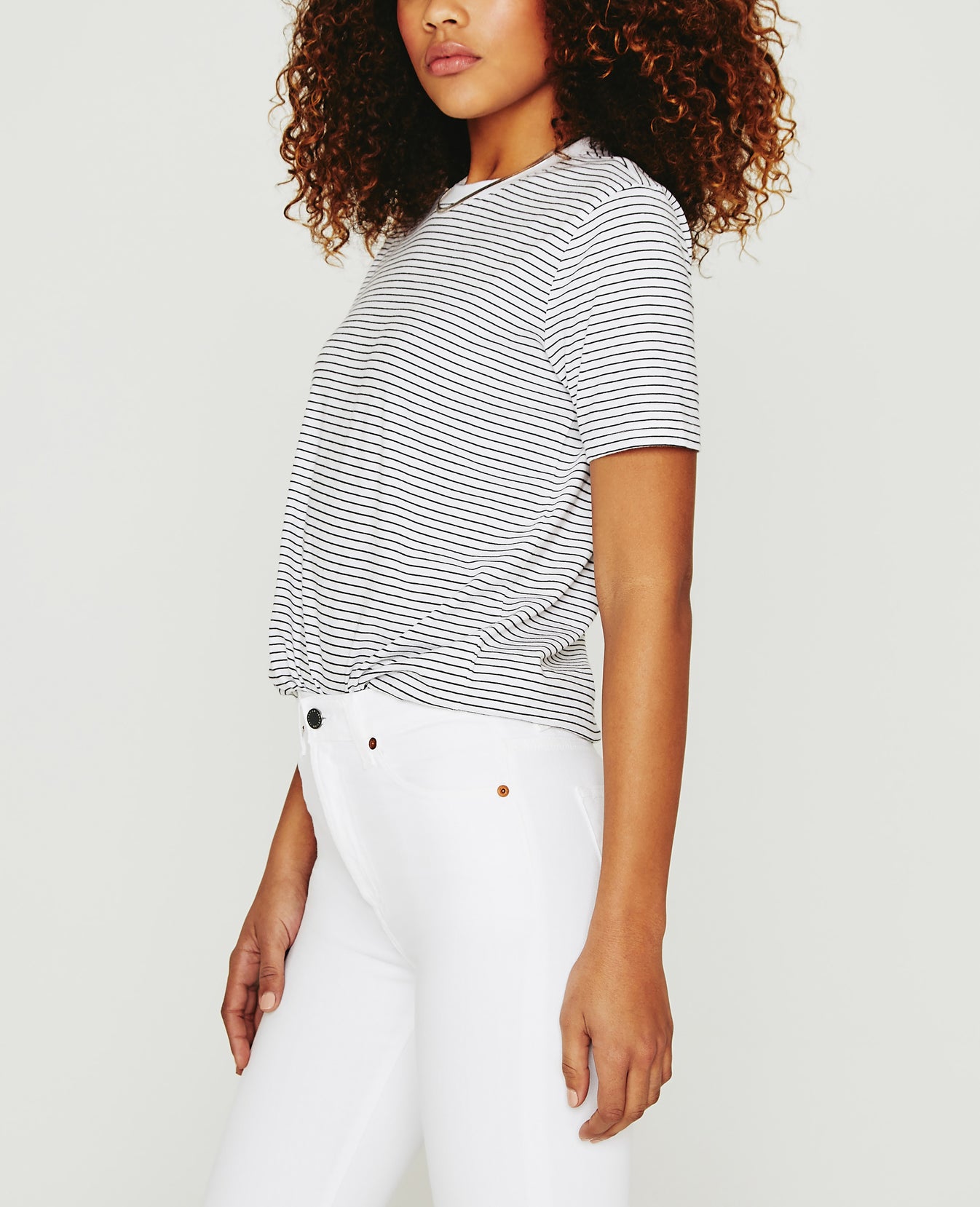Jagger Crew True White True Black Womens Top Photo 4