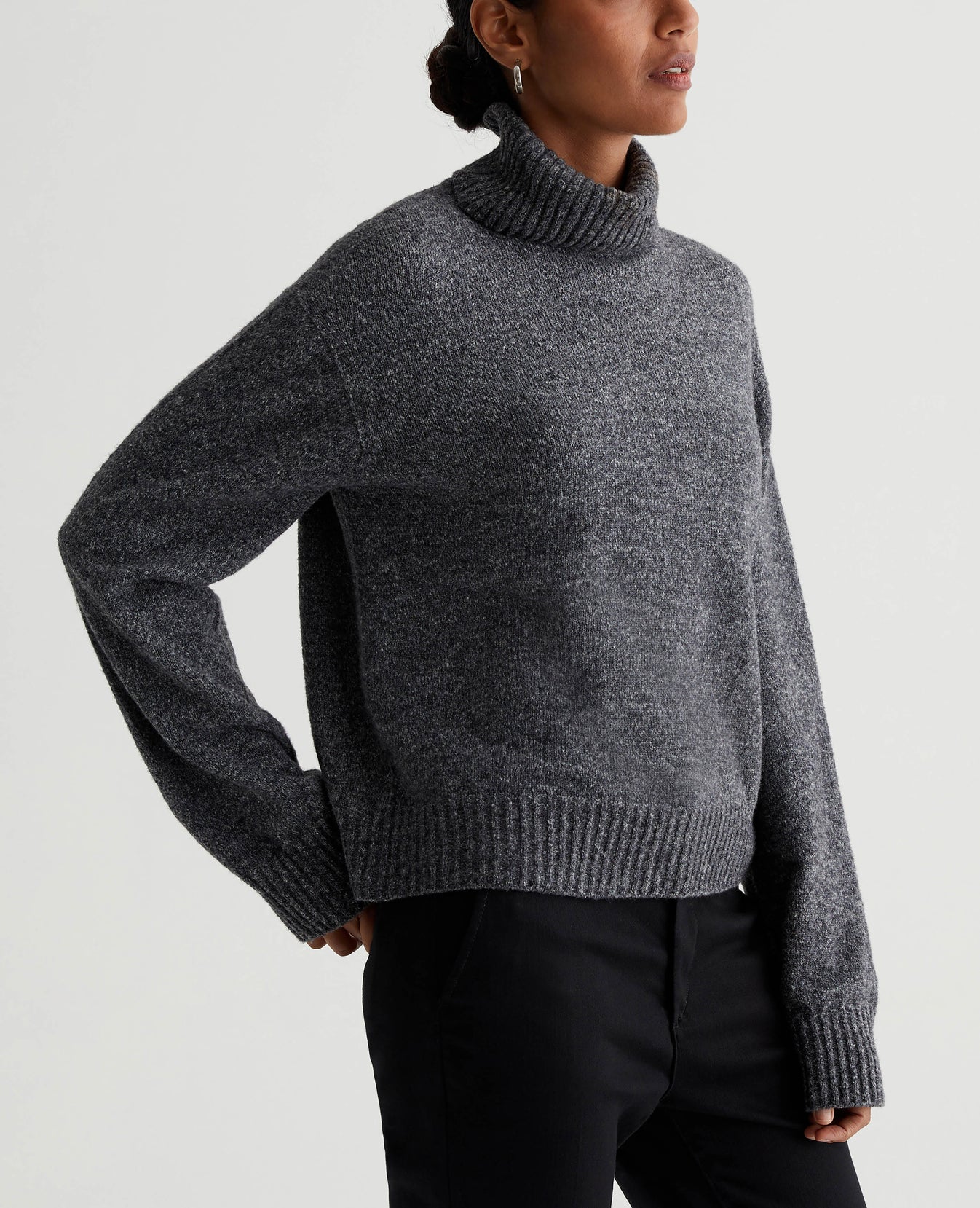 Bellona Heather Charcoal Womens Top Photo 1