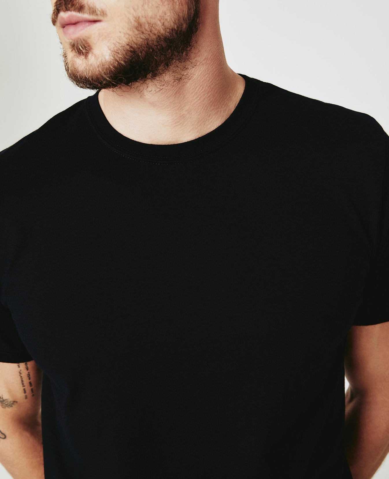 Bryce Crew True Black Classic Fit Crew Men Tops Photo 3