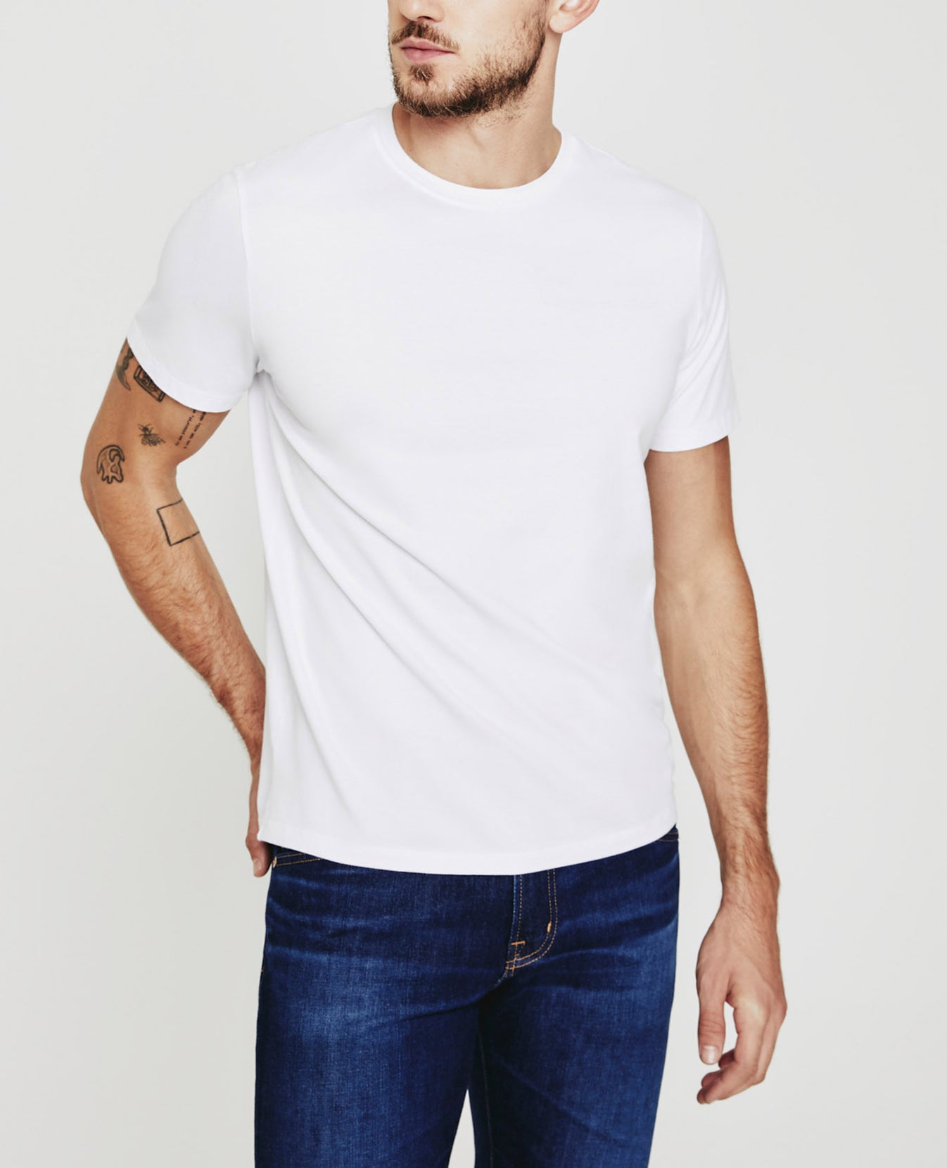 Bryce Crew True White Classic Fit Crew Men Tops Photo 1