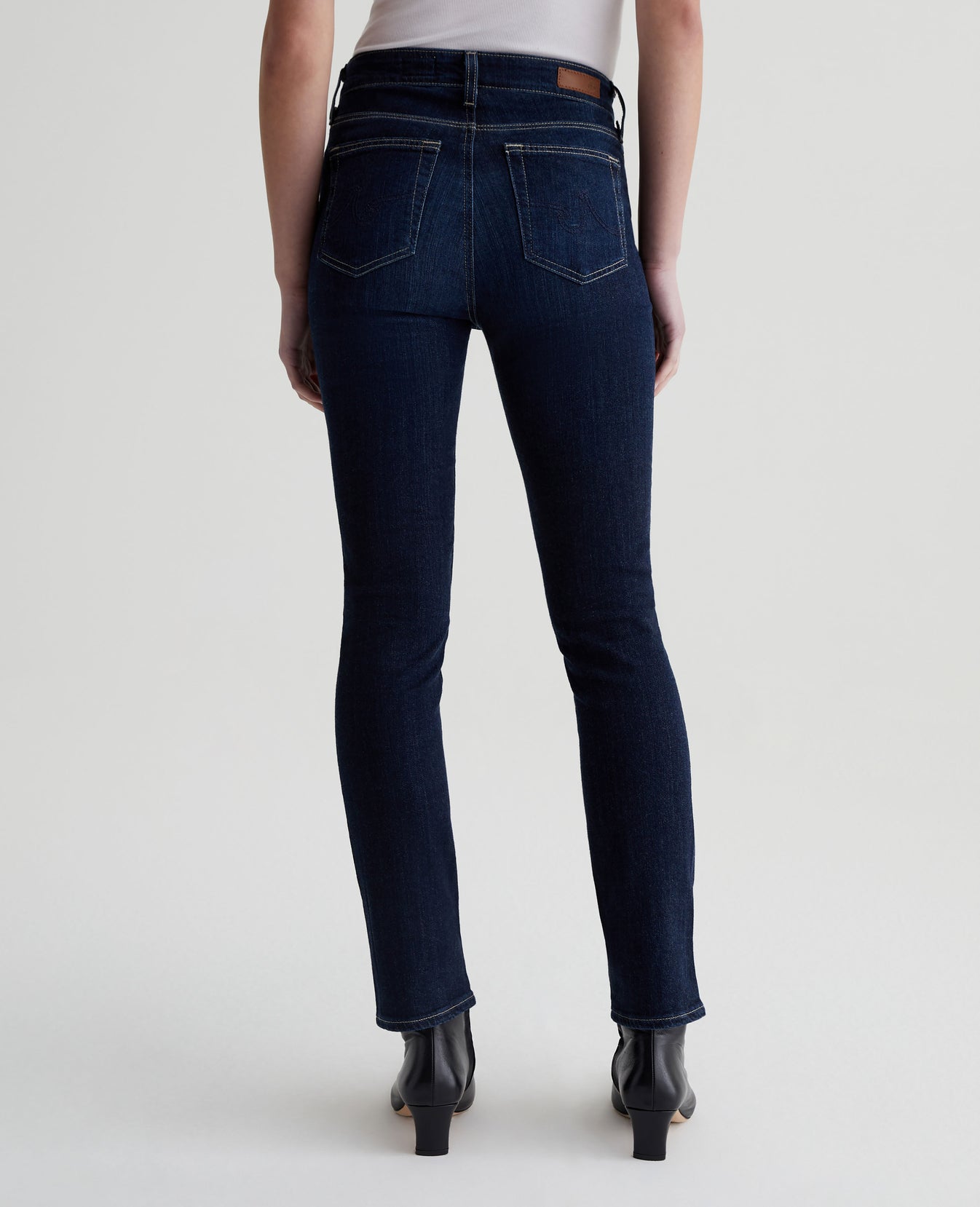 Mari Fairweather Womens Bottom Photo 6