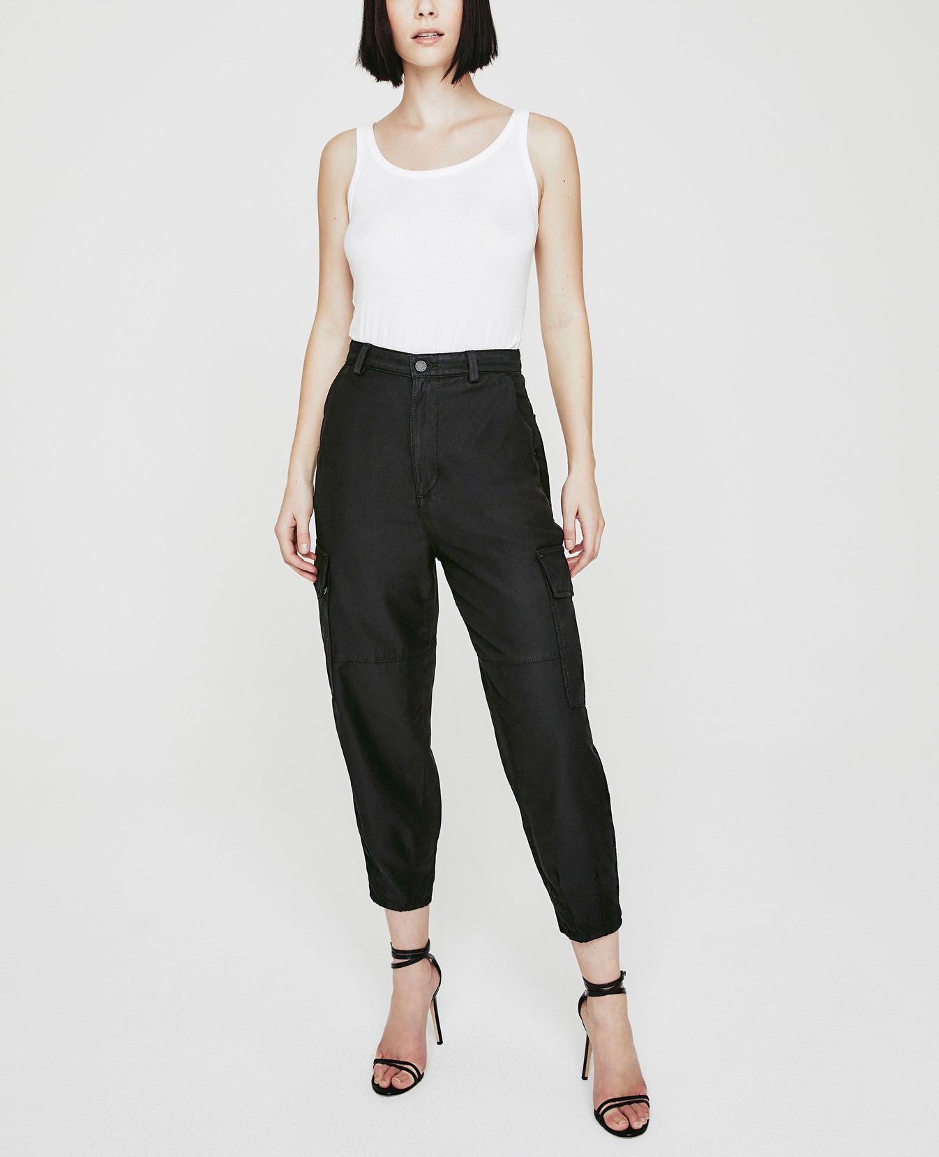 Renn Cargo Super Black High-Rise Barrel Women Bottoms Photo 1