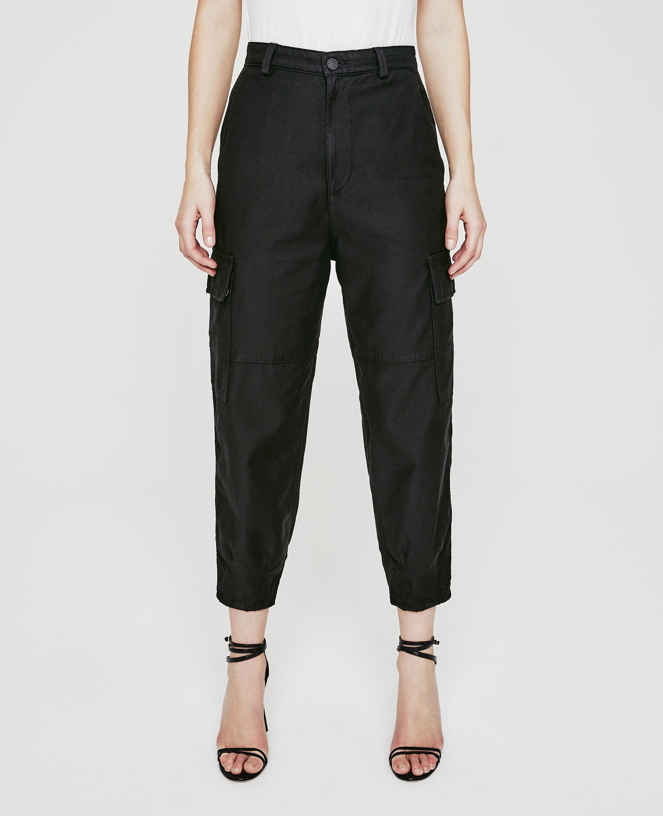 Renn Cargo Super Black High-Rise Barrel Women Bottoms Photo 2
