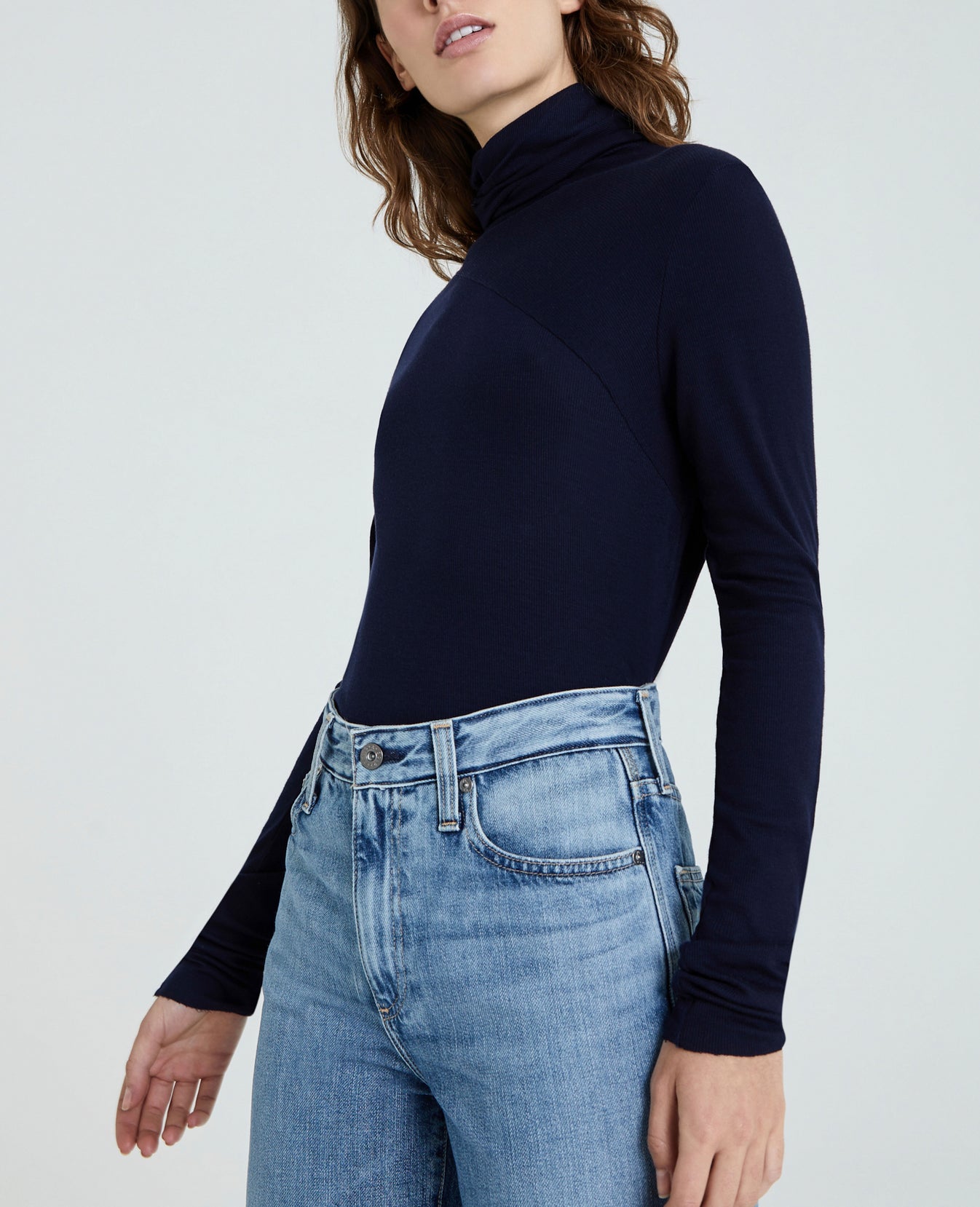 Chels Turtleneck Deep Trenches Slim Turtleneck Women Tops Photo 3