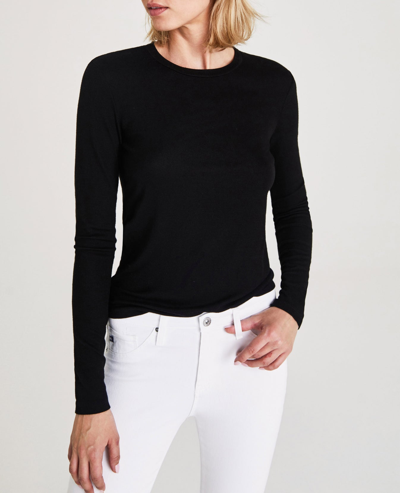 LB Shirt True Black Fitted Long Sleeve Tee Women Tops Photo 1