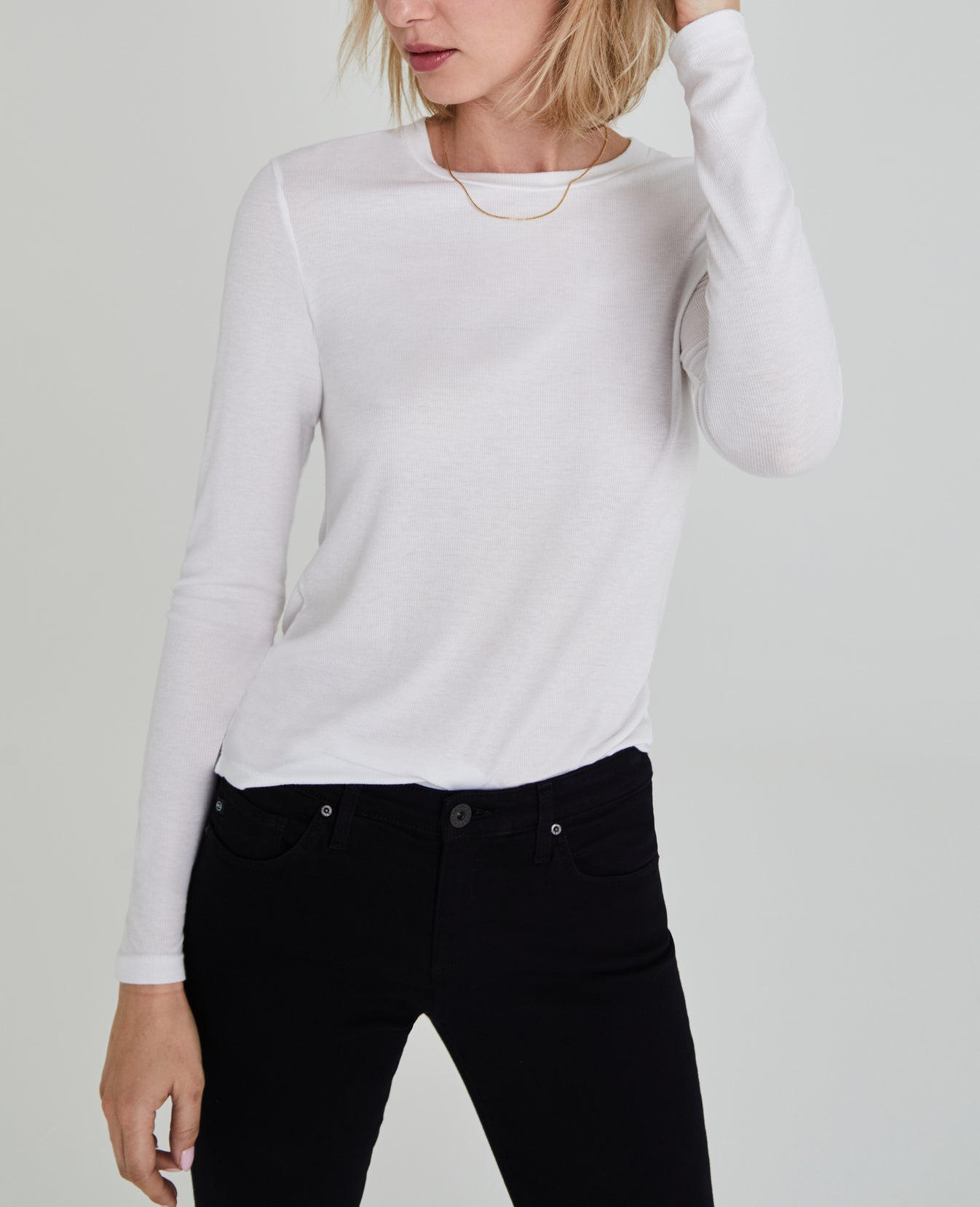 LB Shirt True White Fitted Long Sleeve Tee Women Tops Photo 1