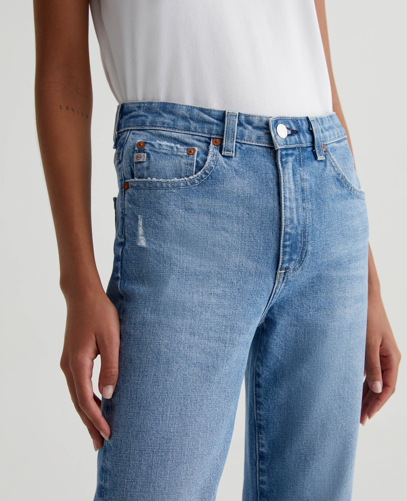 Saige 360° Upper West Destructed Womens Bottom Photo 3