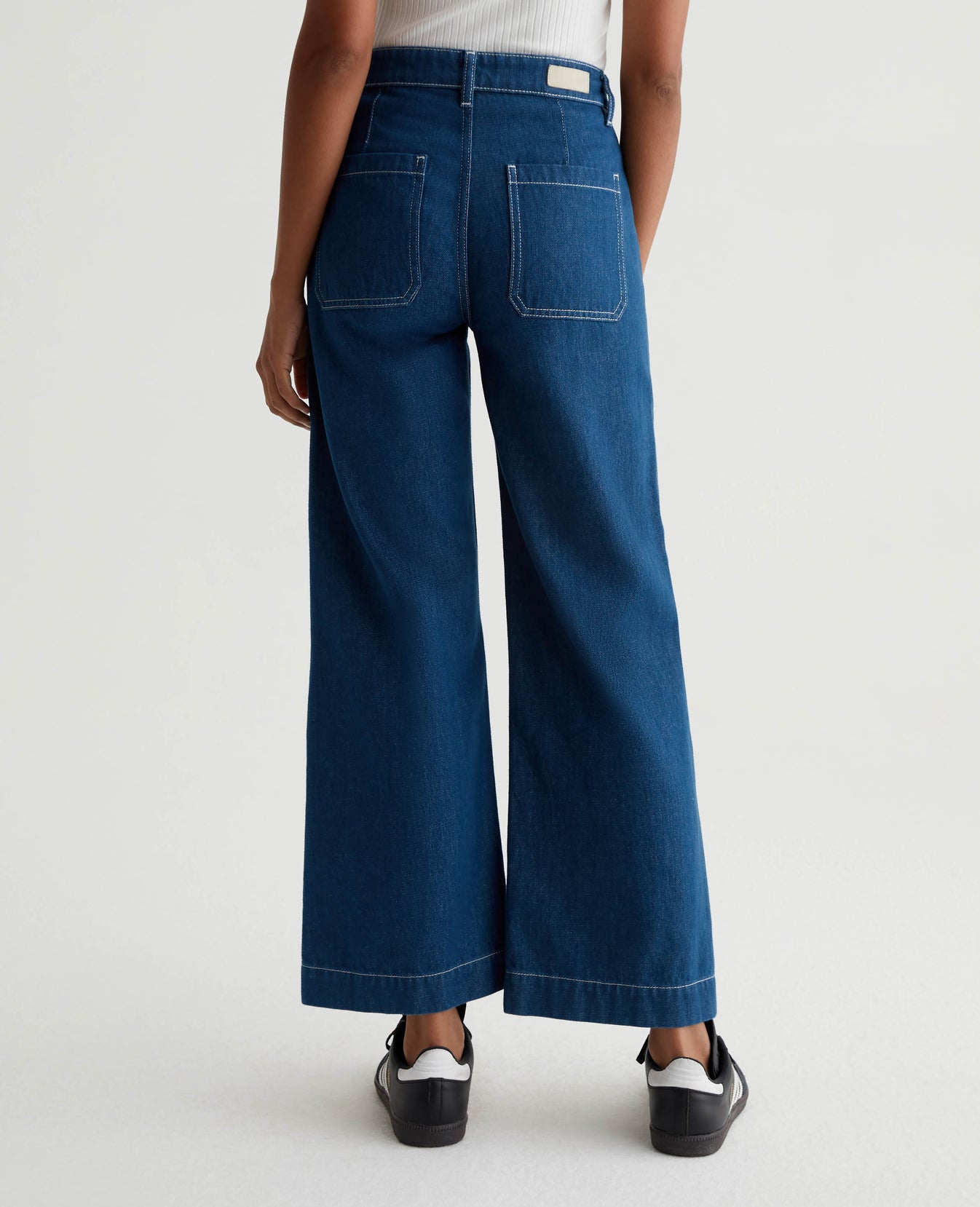 Kassie Mast Womens Bottom Photo 6