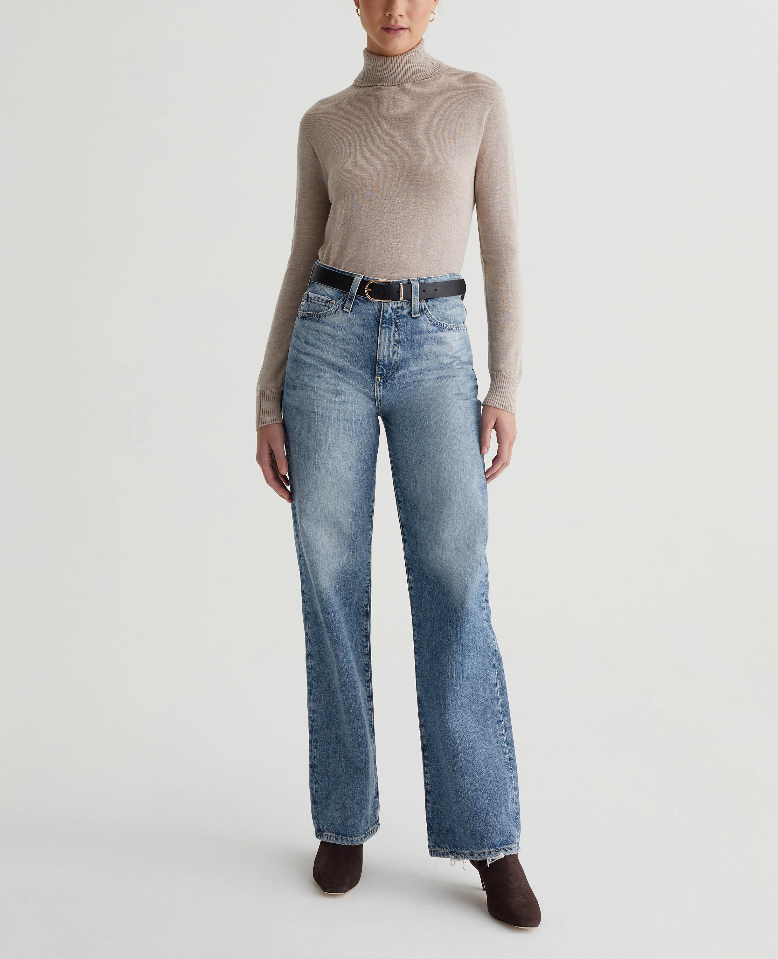 Womens Zuri Turtleneck Oat Milk